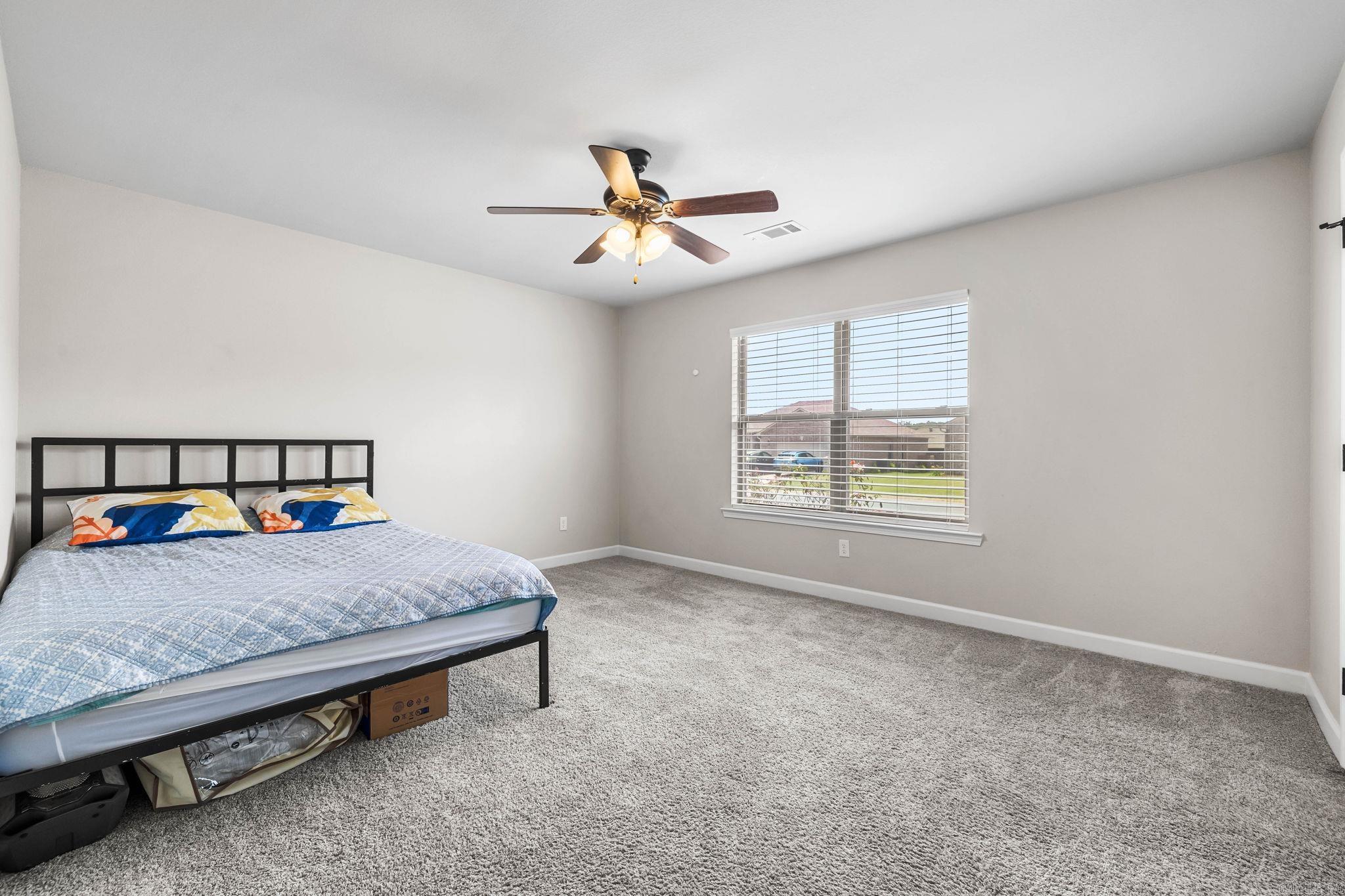 HUNTINGTON PLACE - Residential