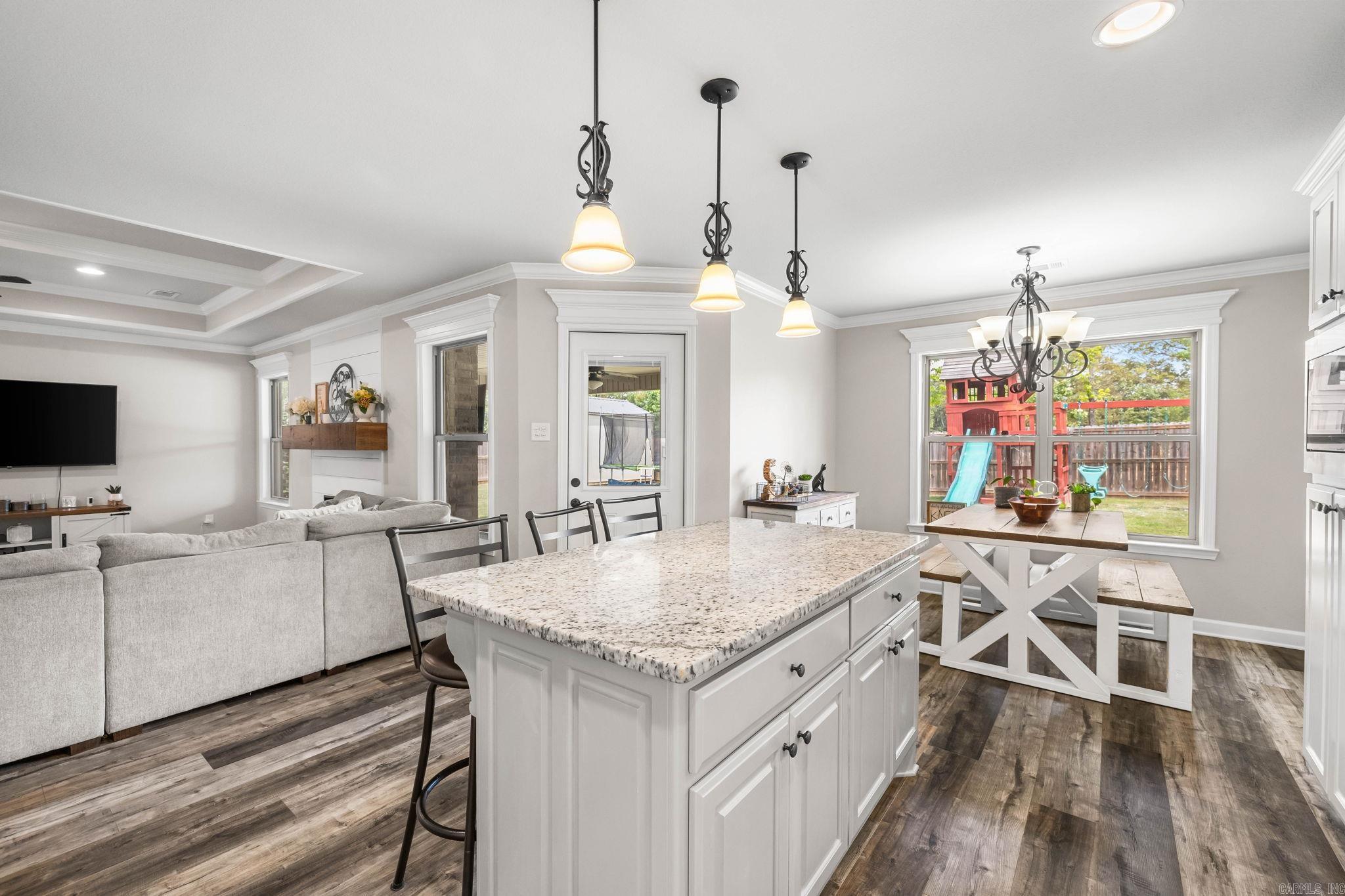 HUNTINGTON PLACE - Residential