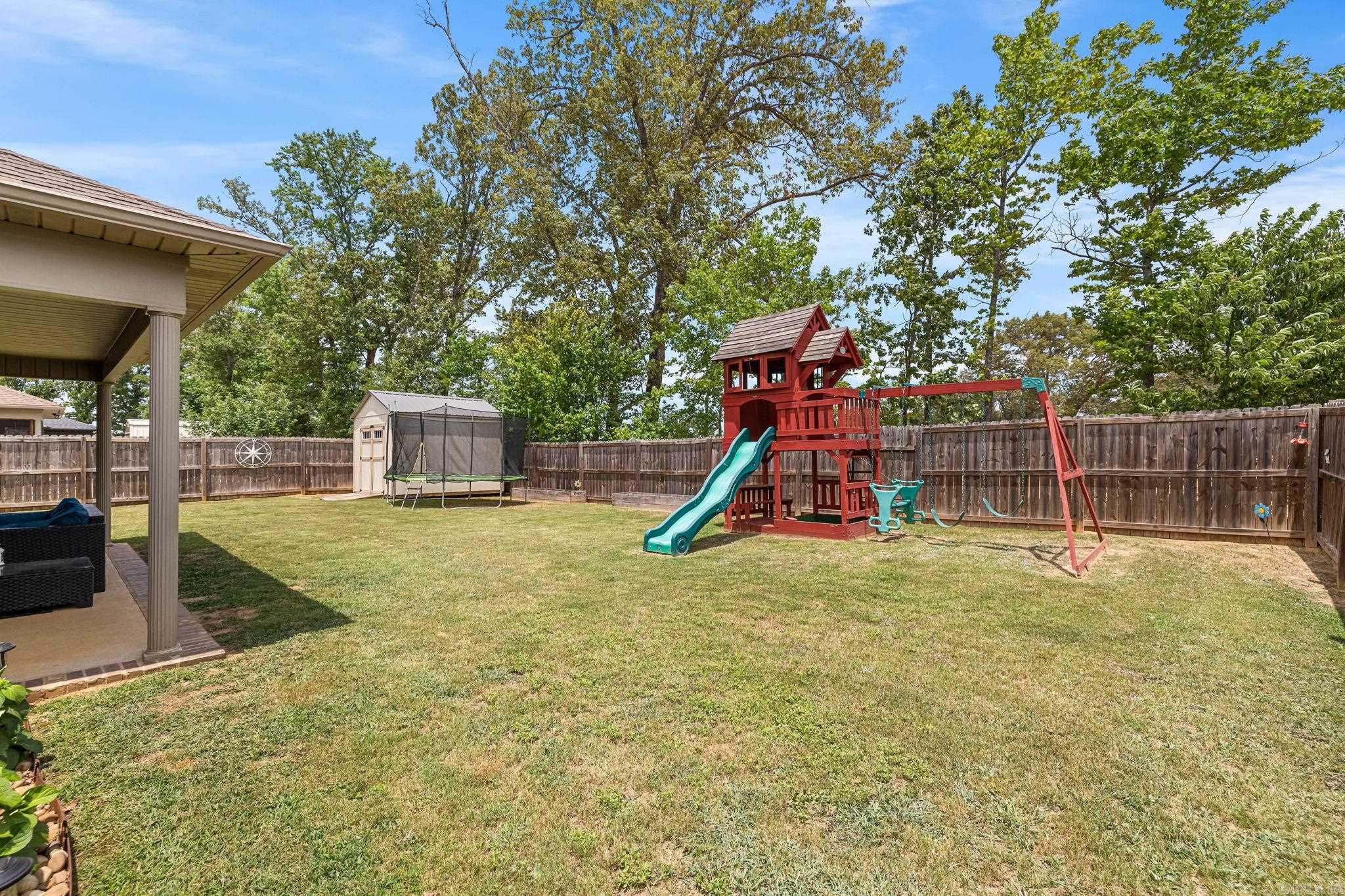 HUNTINGTON PLACE - Residential