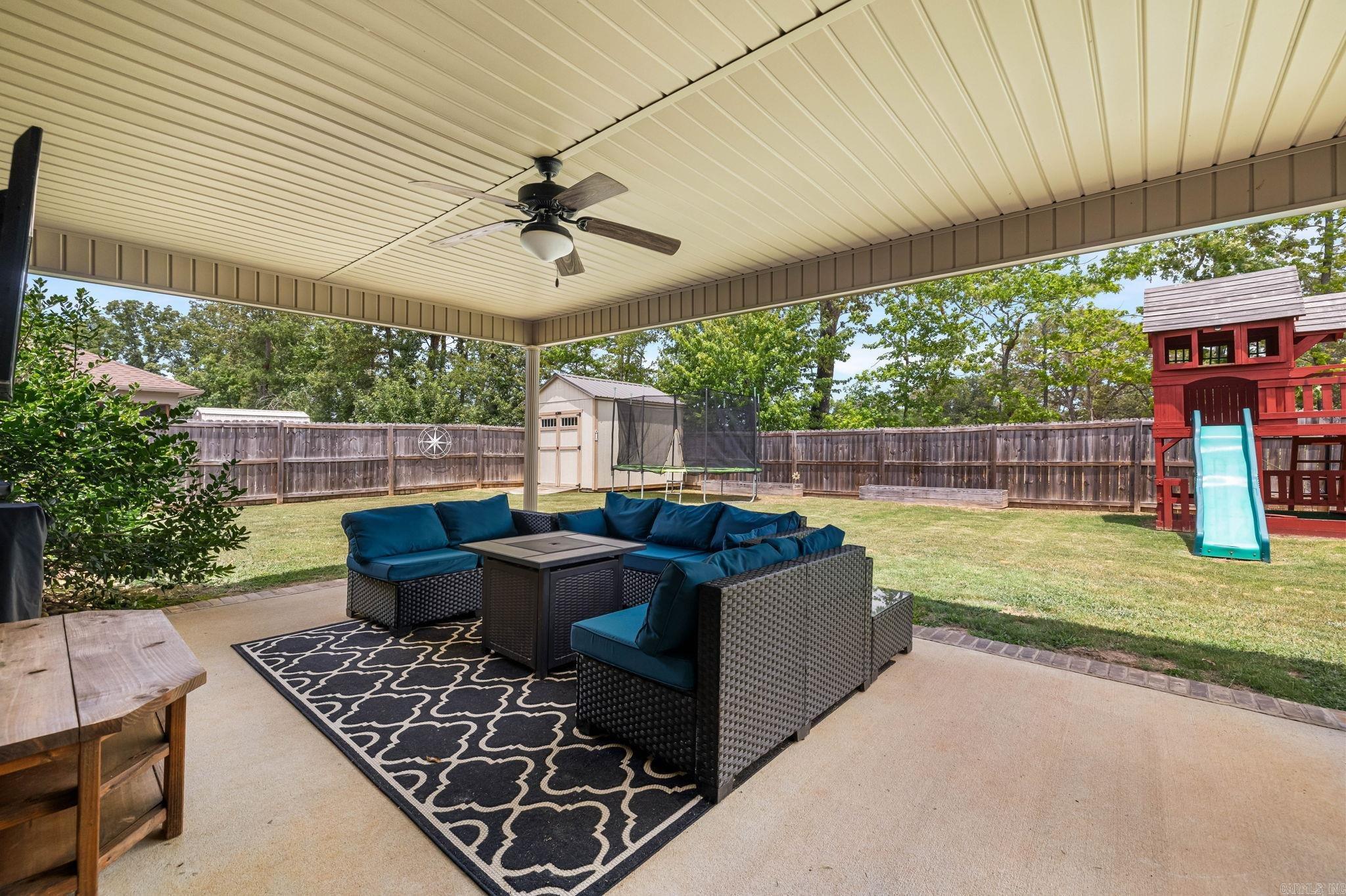 HUNTINGTON PLACE - Residential