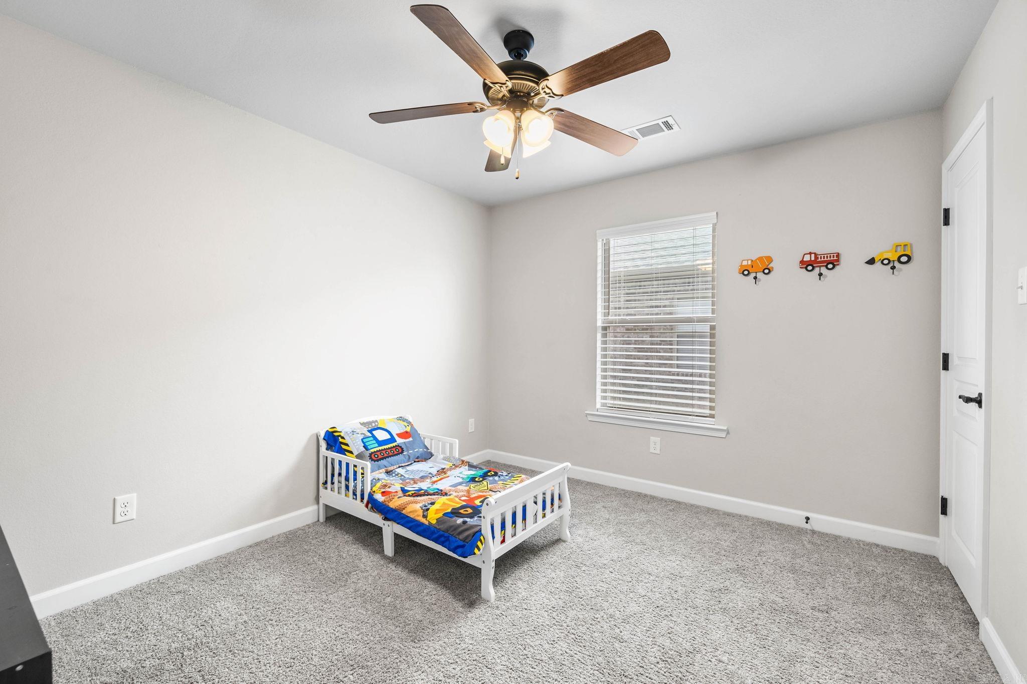 HUNTINGTON PLACE - Residential