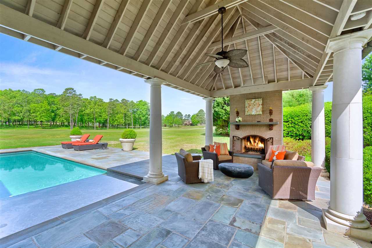 CHENAL VALLEY CHENAL CIRCLE - Residential