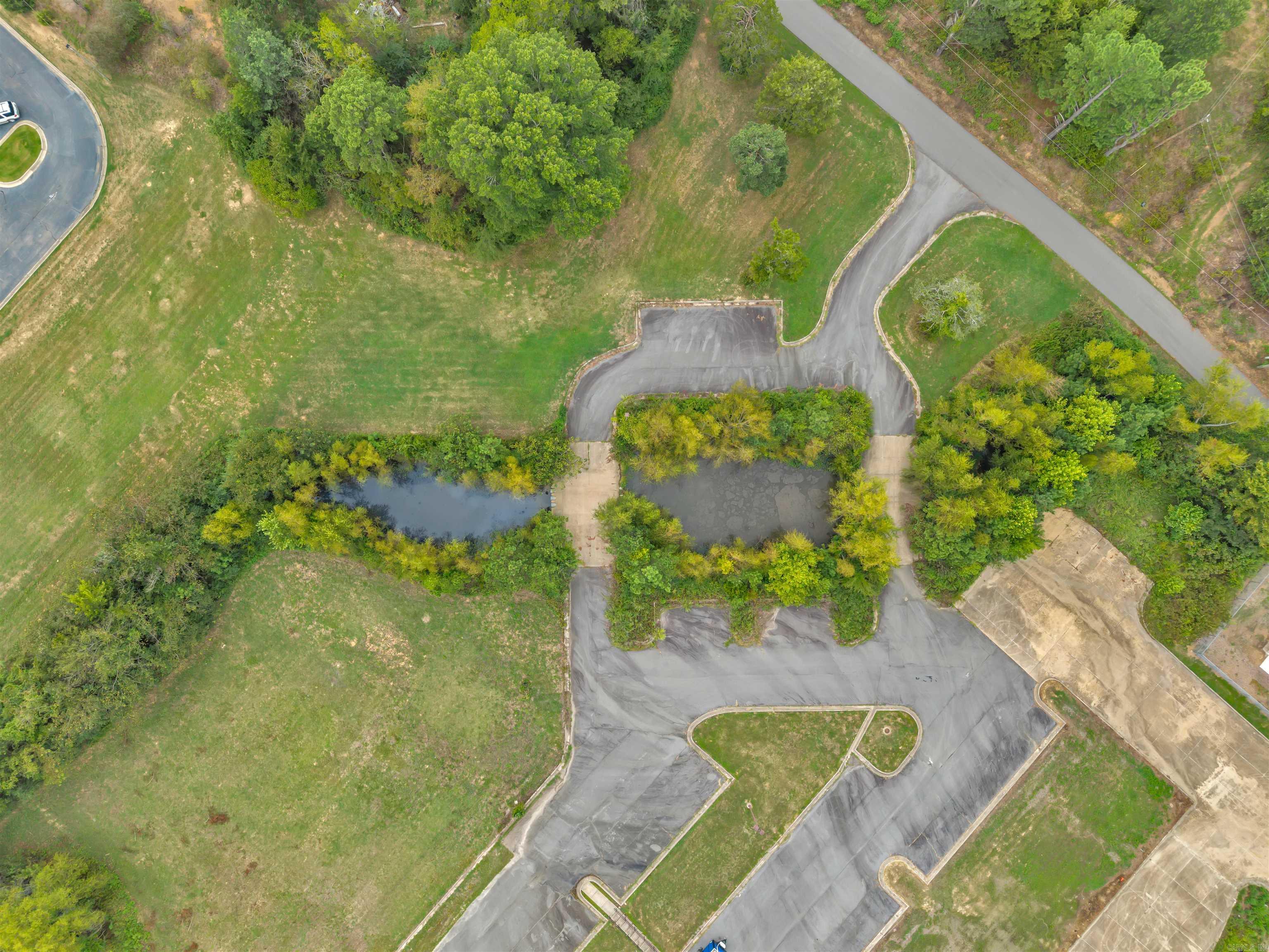 Perryville City Acreage - Commercial Sale