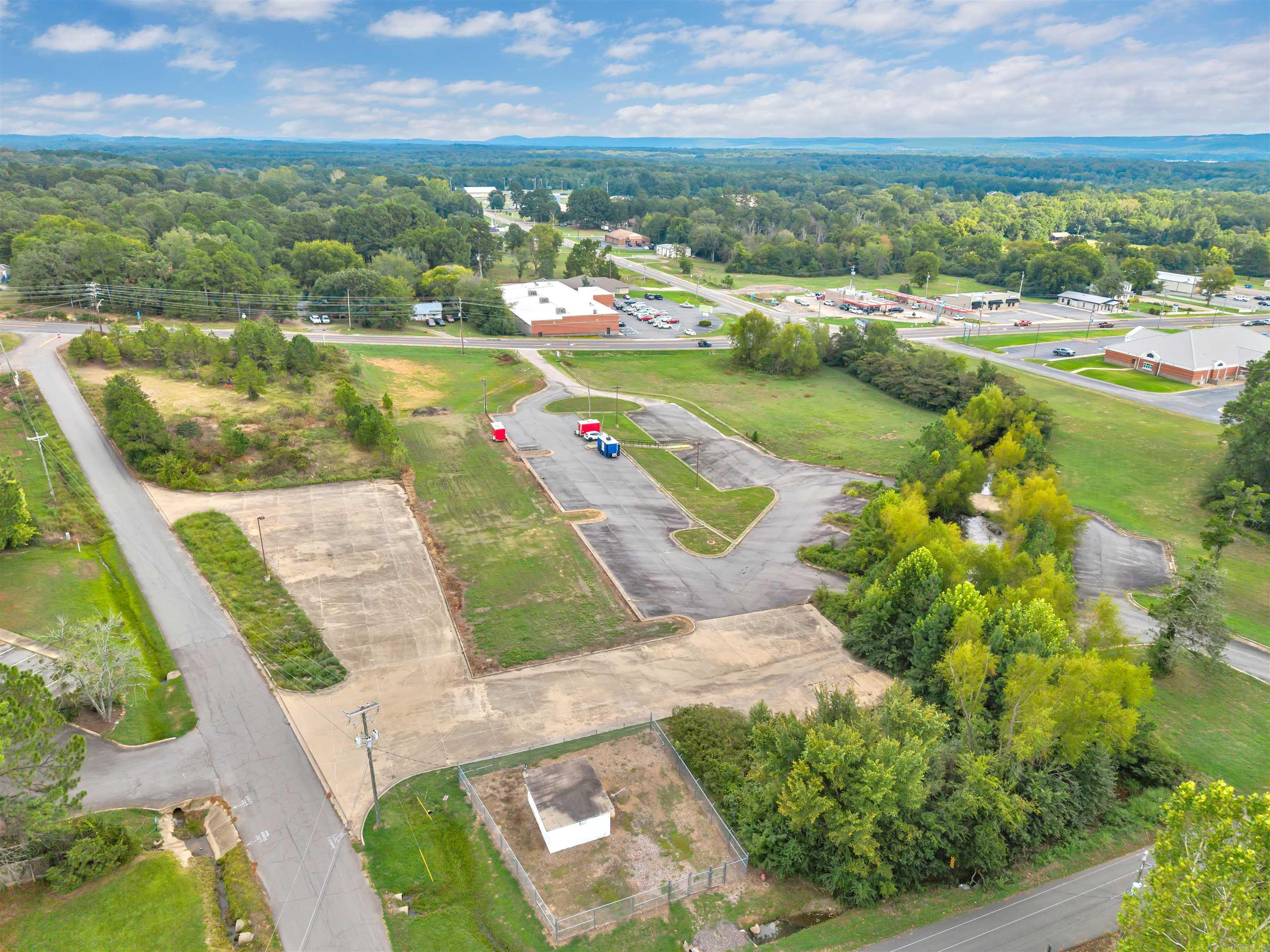 Perryville City Acreage - Commercial Sale
