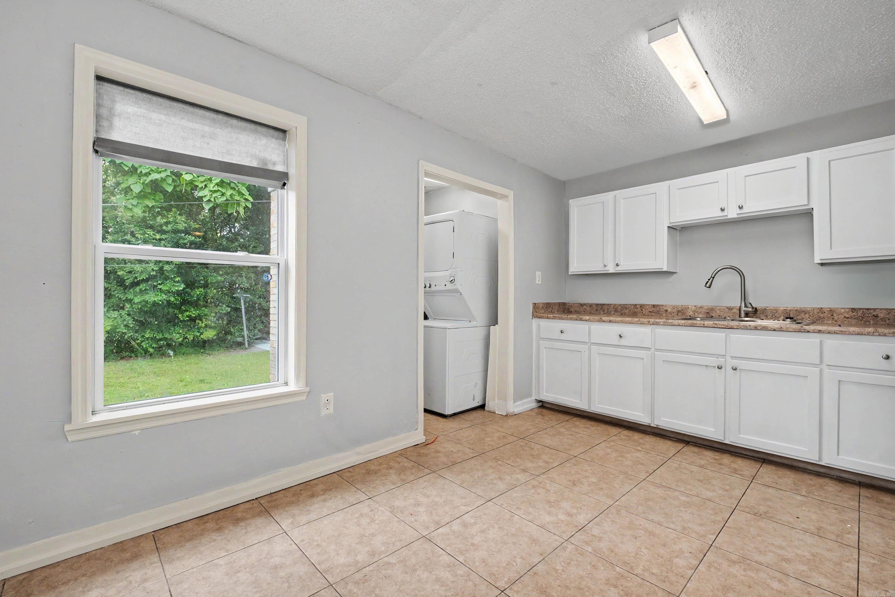 Weldon E Wrights - Residential Income