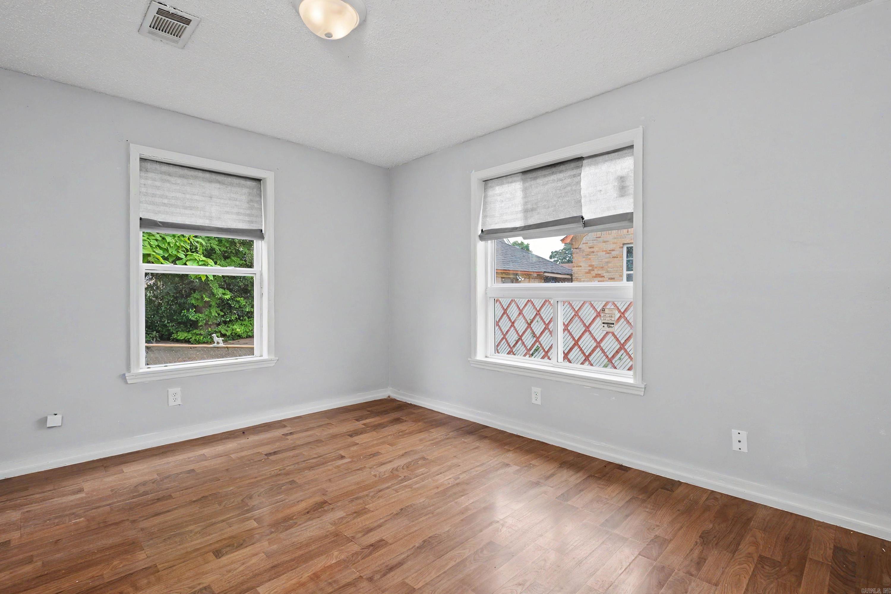 Weldon E Wrights - Residential Income