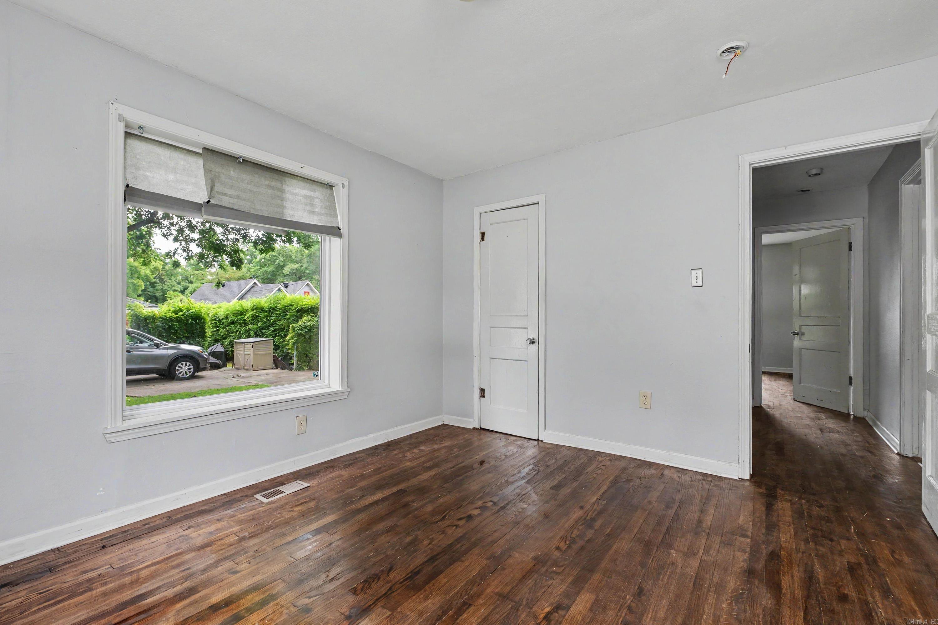 Weldon E Wrights - Residential Income