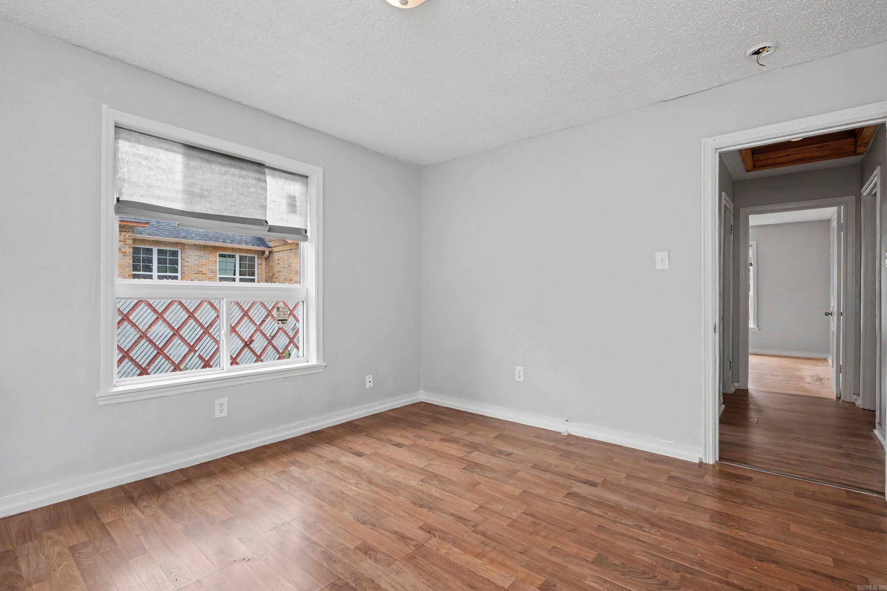 Weldon E Wrights - Residential Income