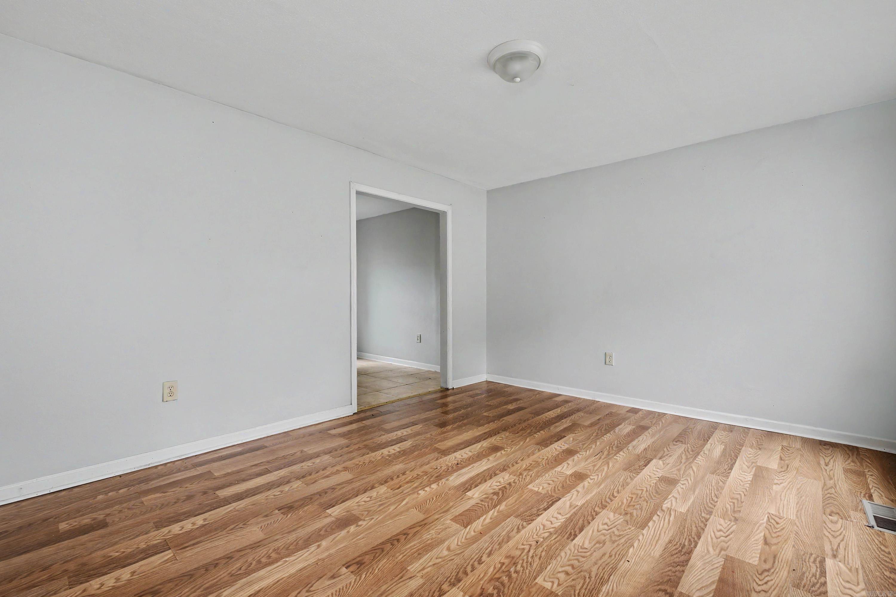 Weldon E Wrights - Residential Income