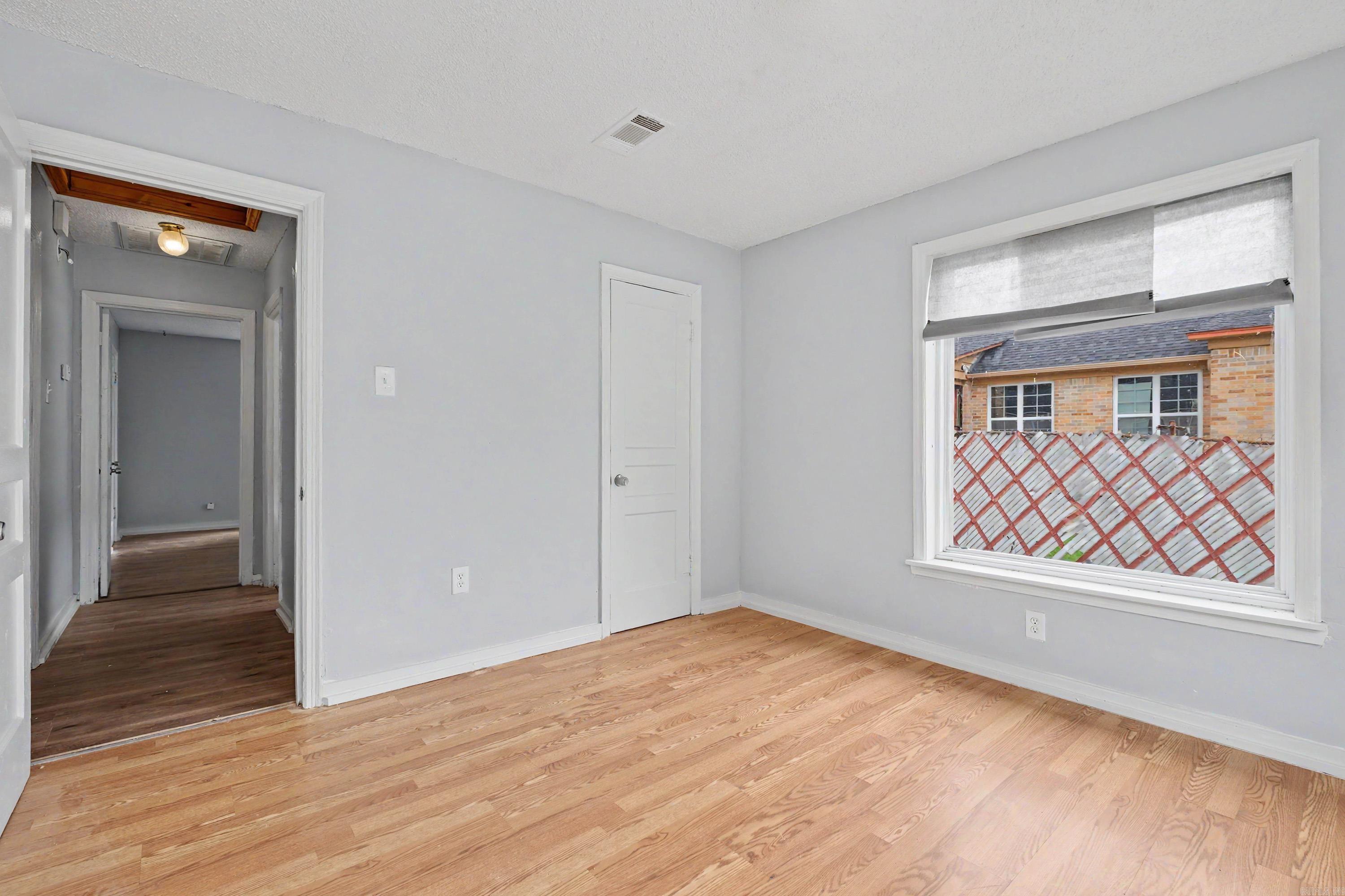 Weldon E Wrights - Residential Income