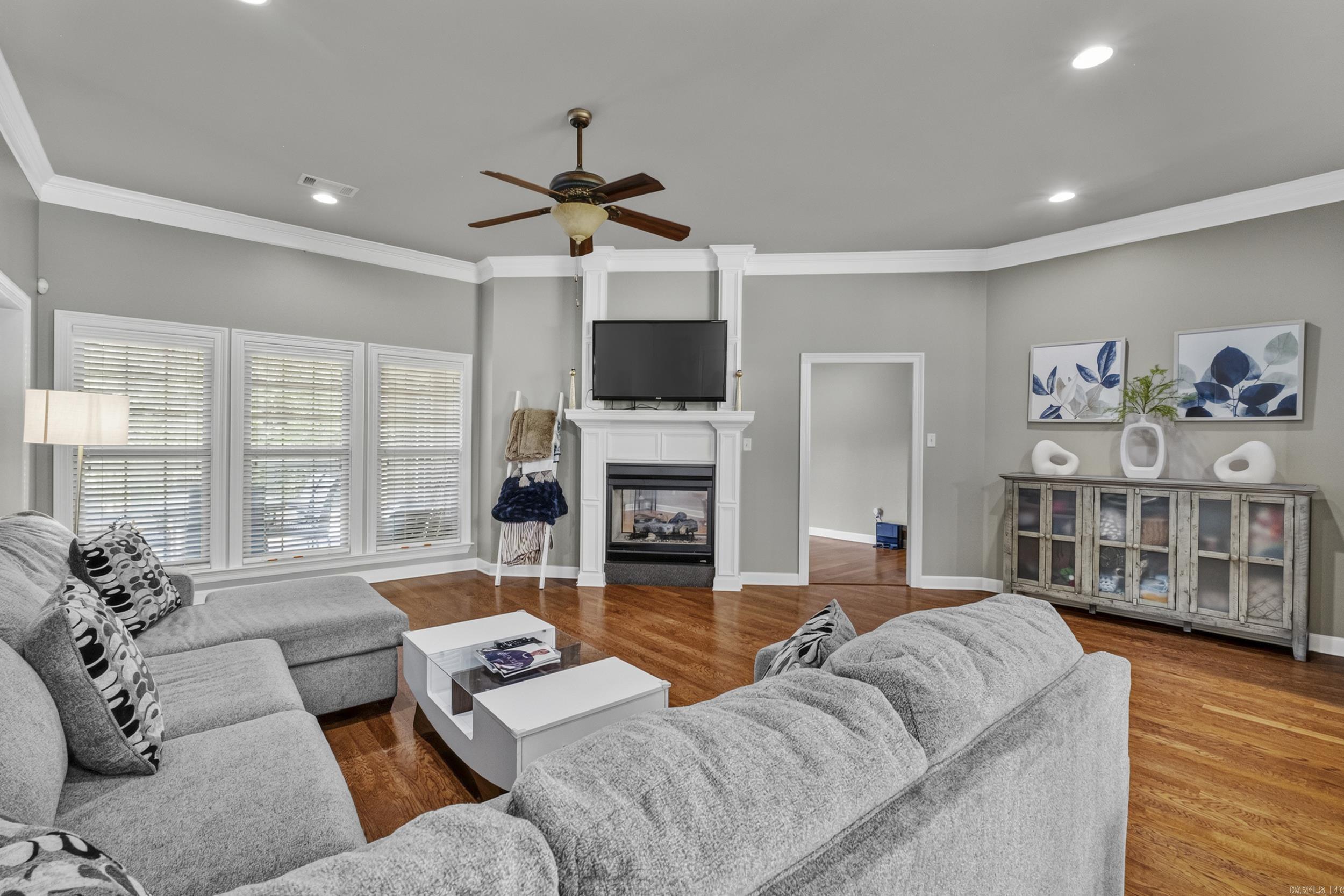 STONE RIDGE AT CYPRESS CREEK - Residential