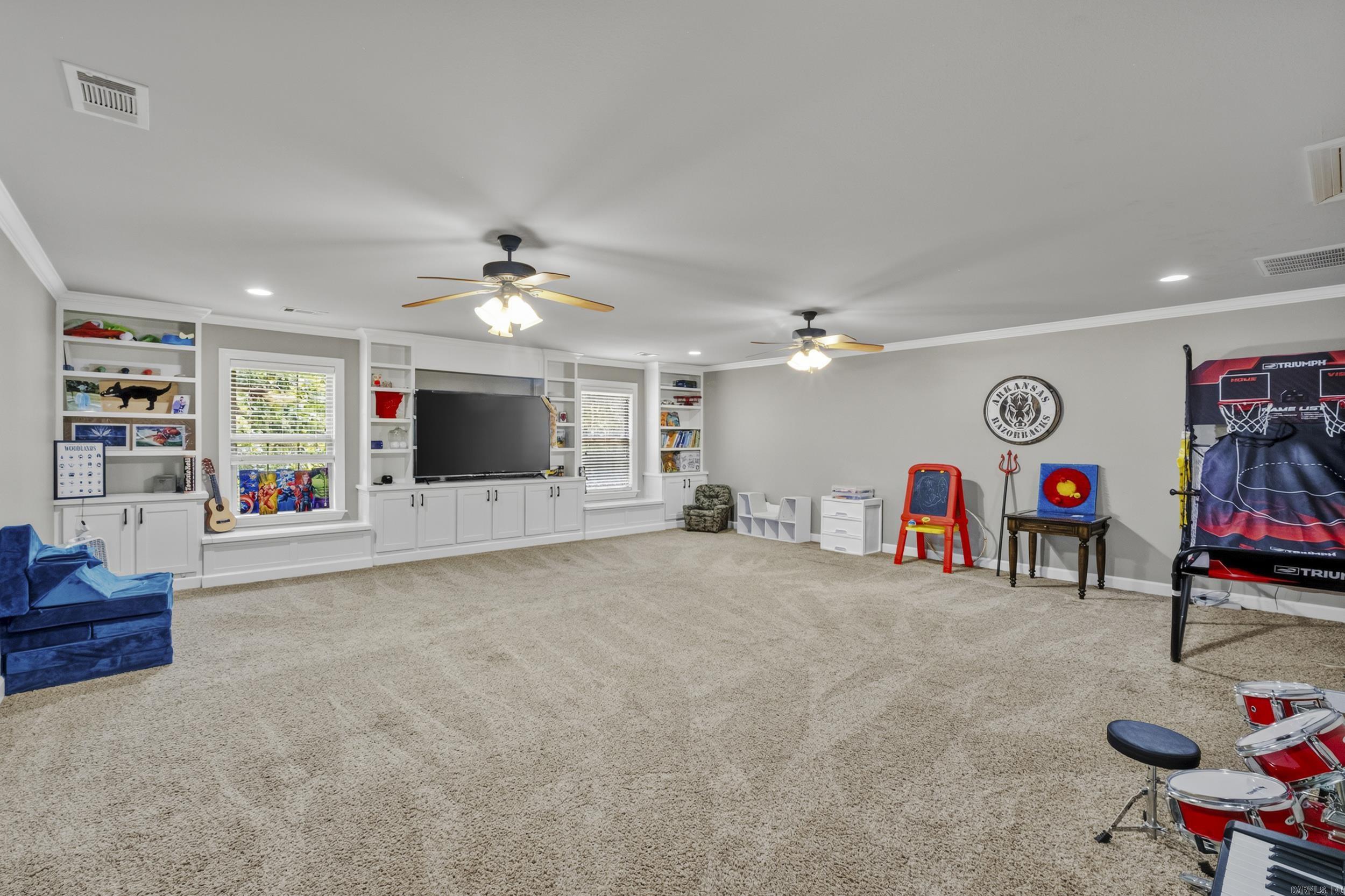 STONE RIDGE AT CYPRESS CREEK - Residential