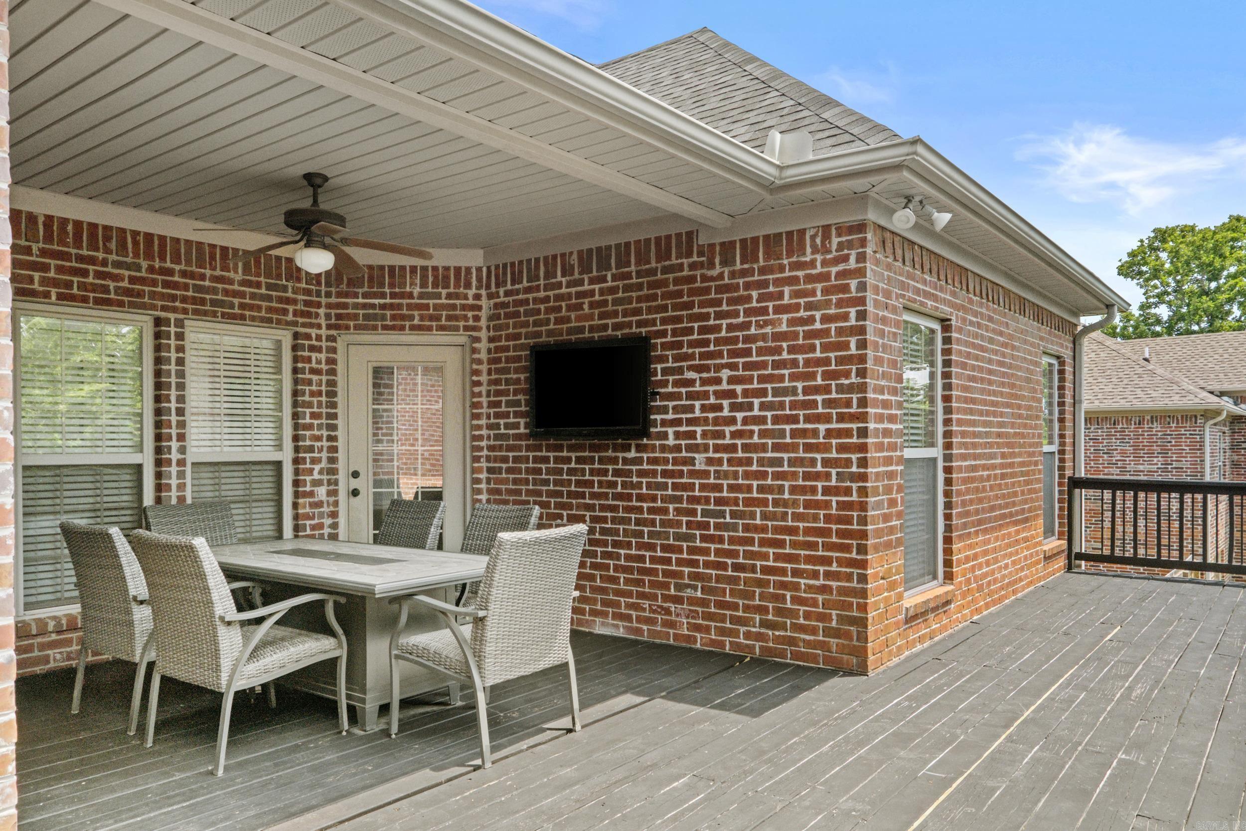 STONE RIDGE AT CYPRESS CREEK - Residential
