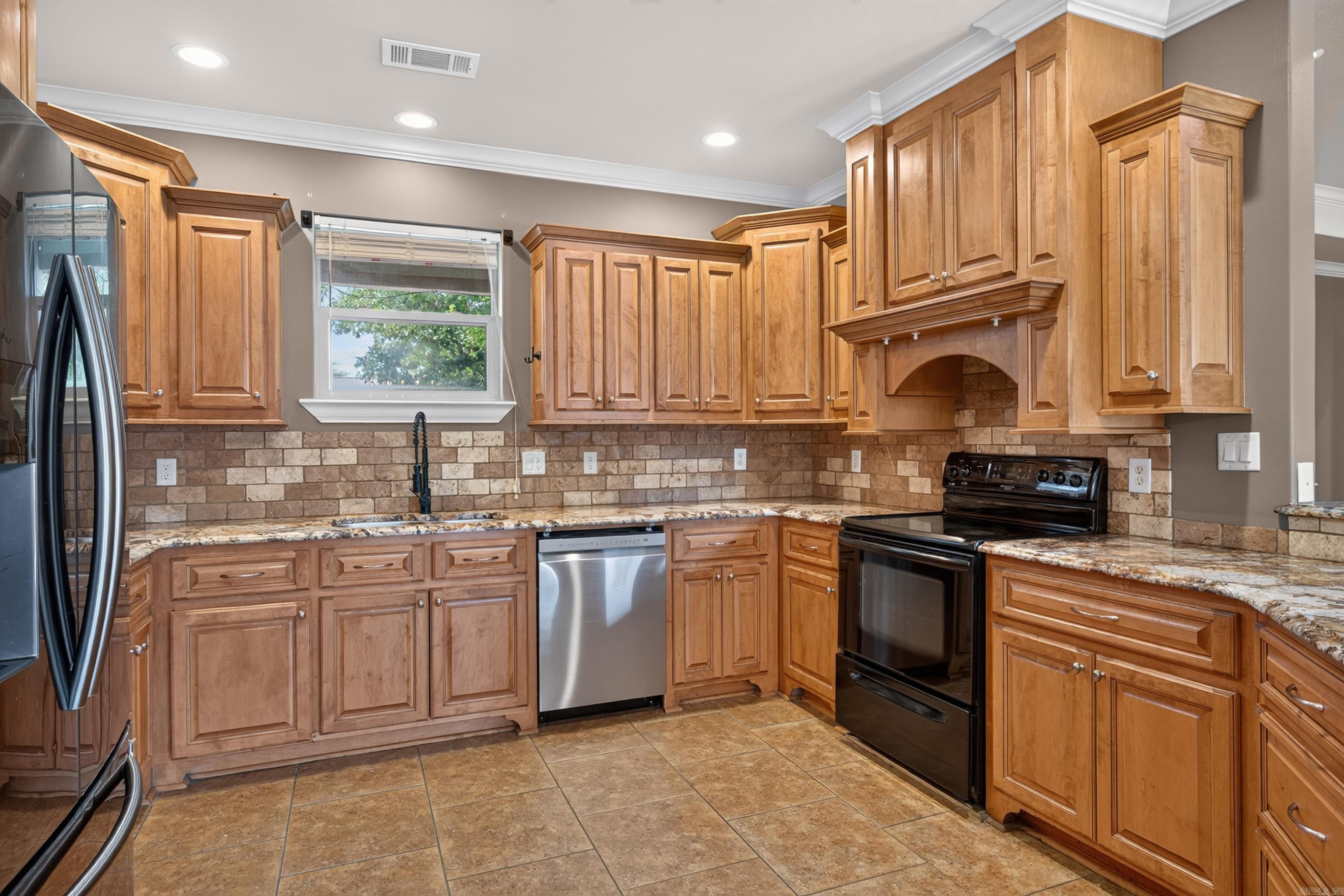 WYNNEWOOD - Residential