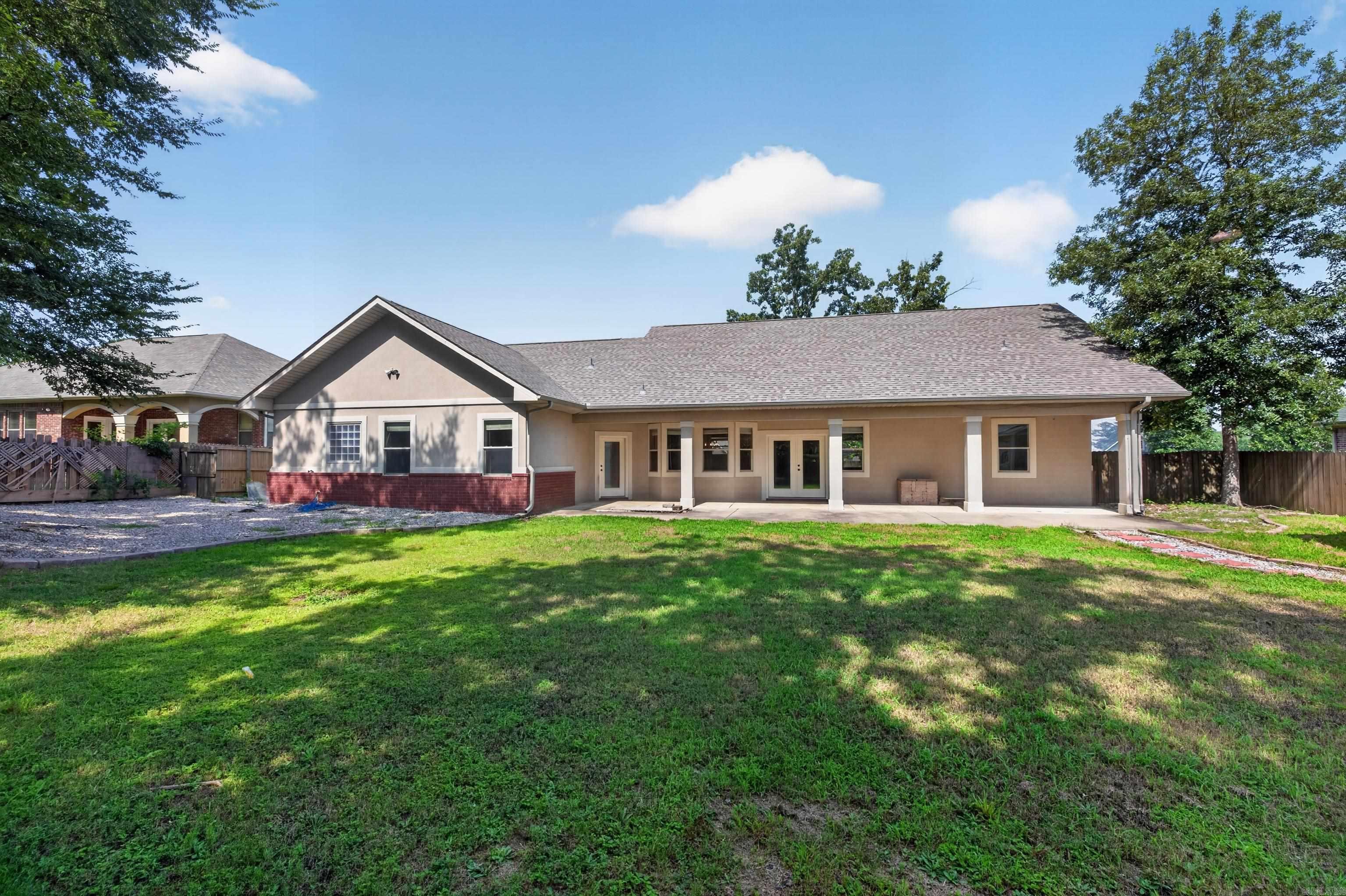 WYNNEWOOD - Residential