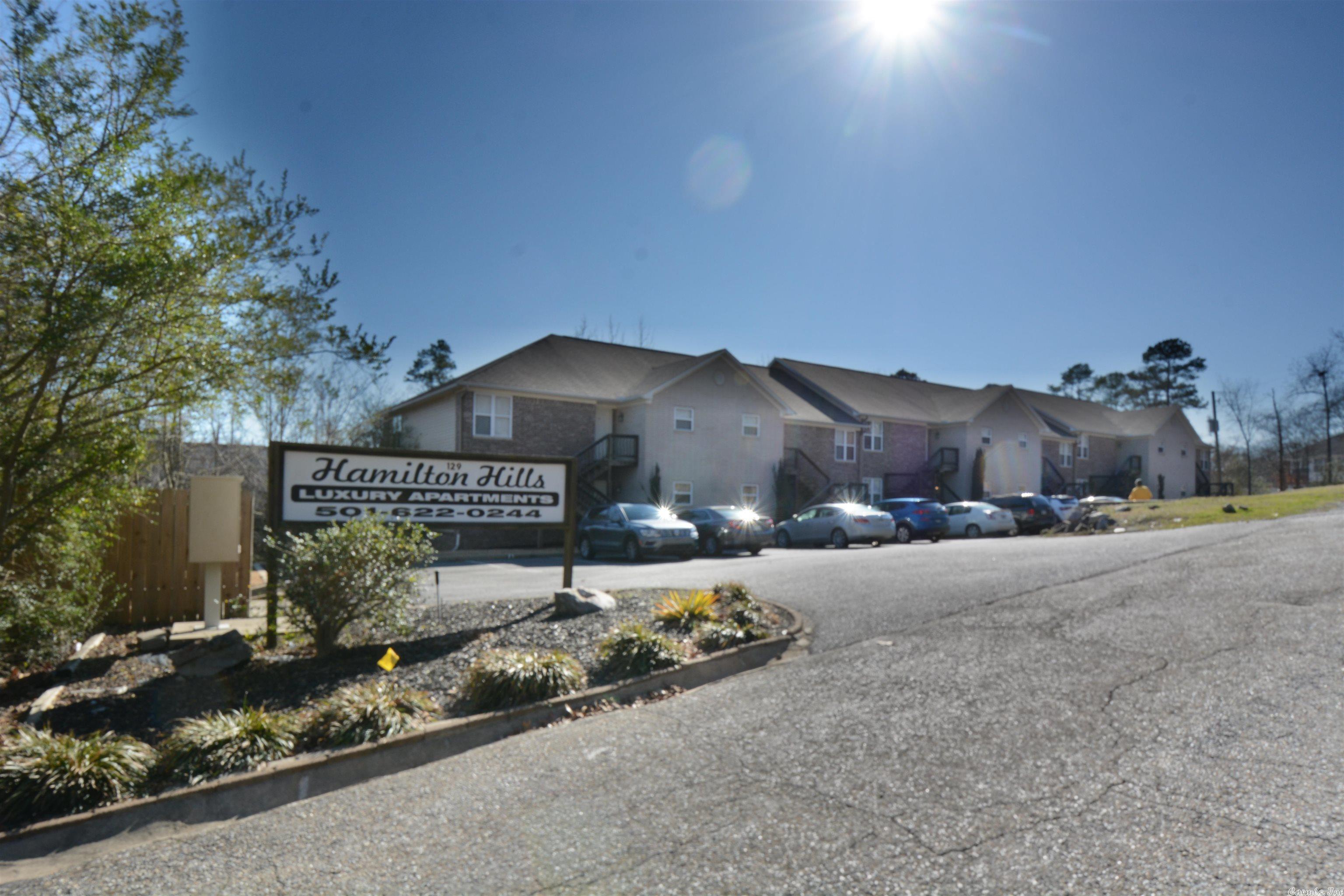 LAKE HAMILTON HILLS APARTMENT COMPLEX-  12 UNIT APARTMENT COMPLEX, ALL 2 BEDROOM 2 BATH APPROXMATLEY 1200 SQ FT EACH.- BUILT IN 2011, BRICK & VINYL, PAVED PARKING. LOTS OF UPSIDE