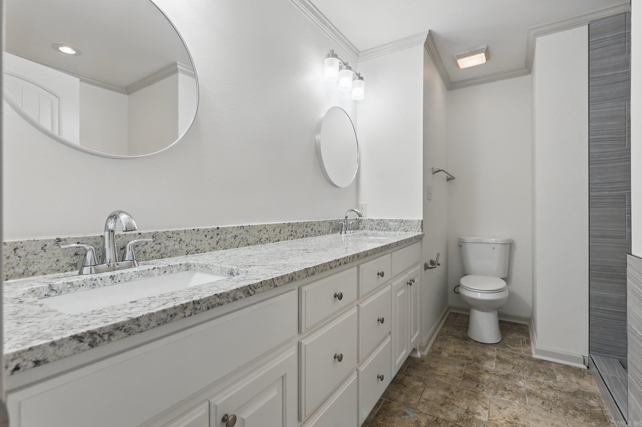 OAKTREE PLACE - Residential