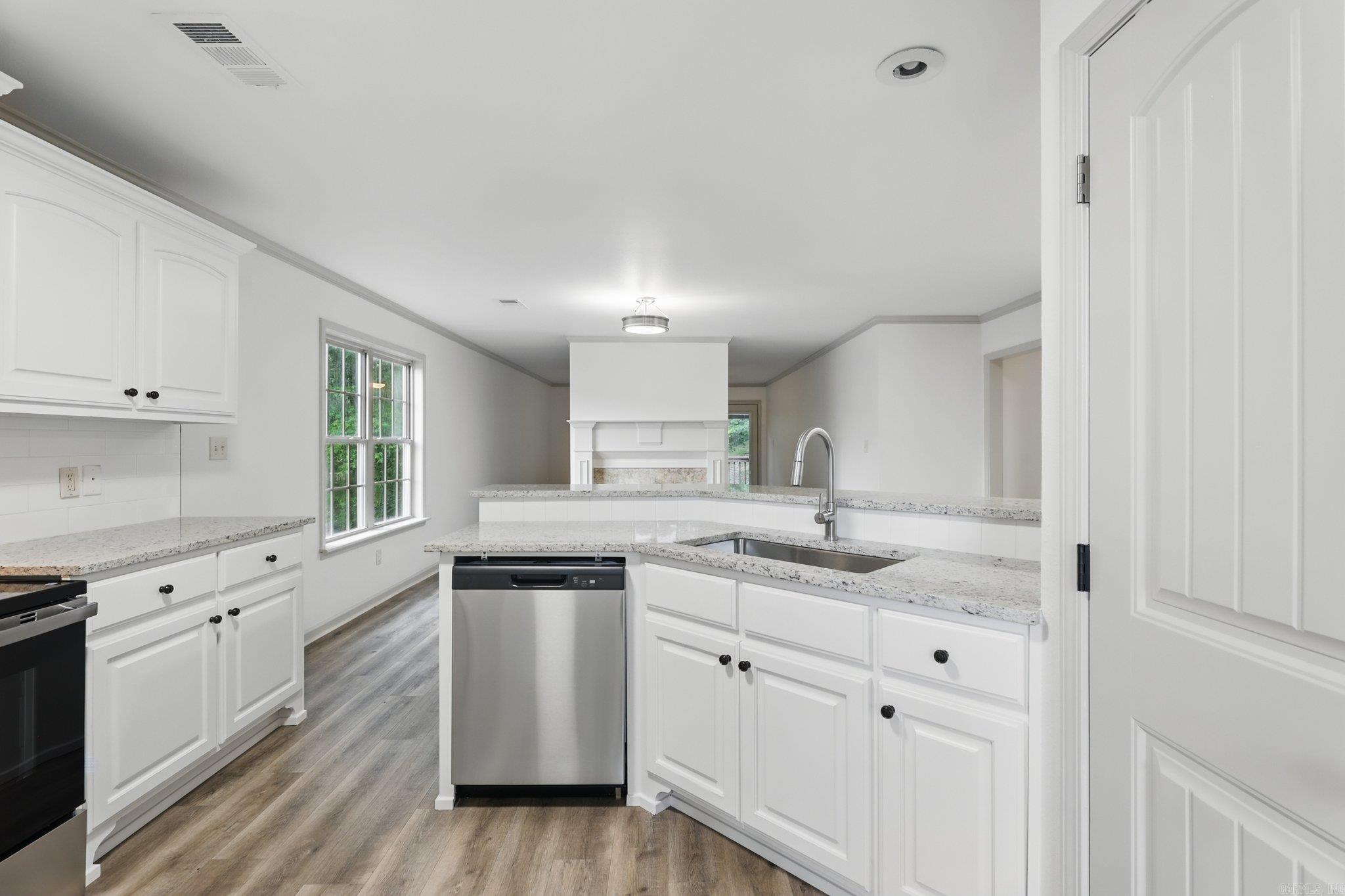 OAKTREE PLACE - Residential