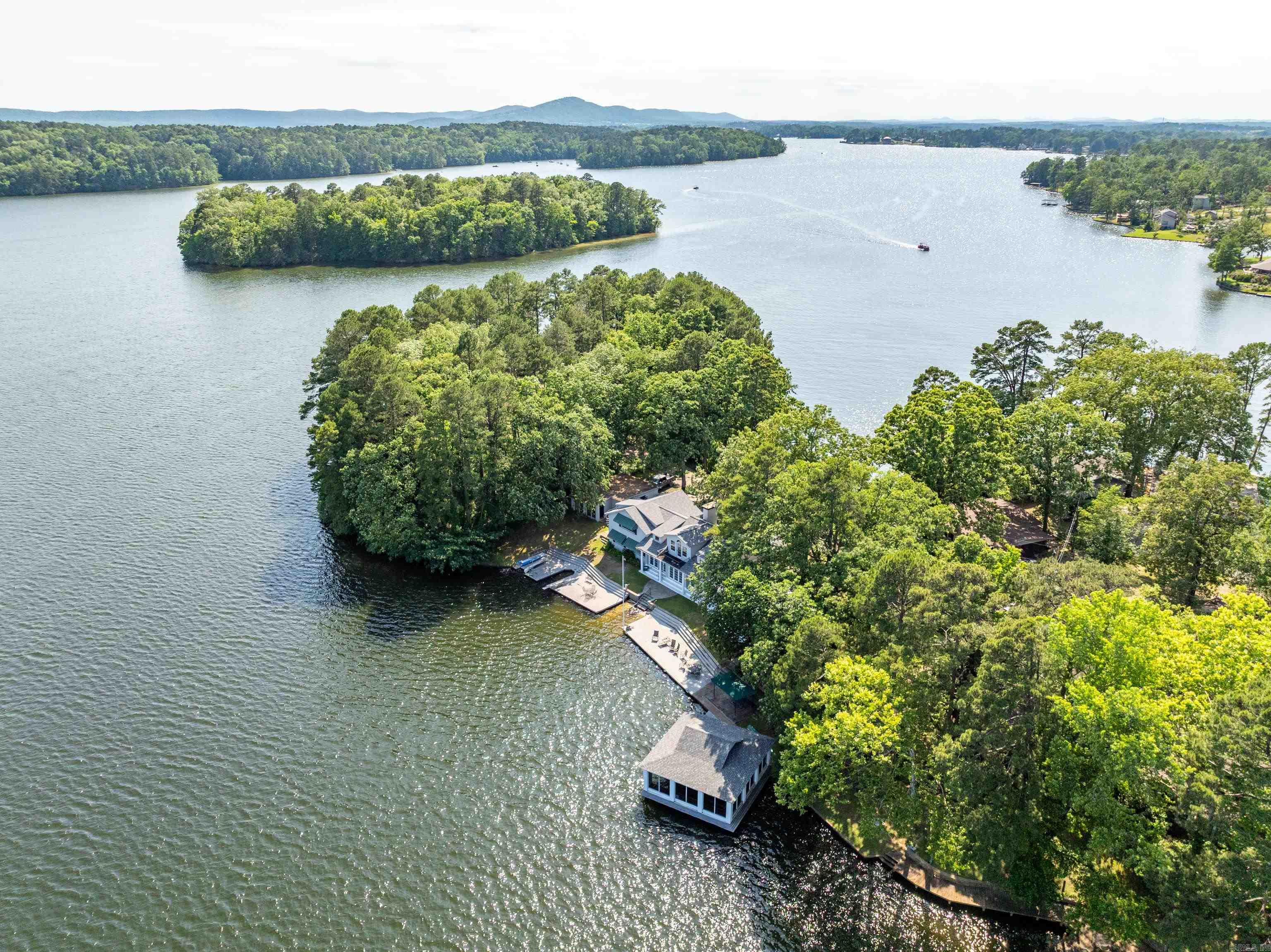 BASKIN, H.F. - Residential