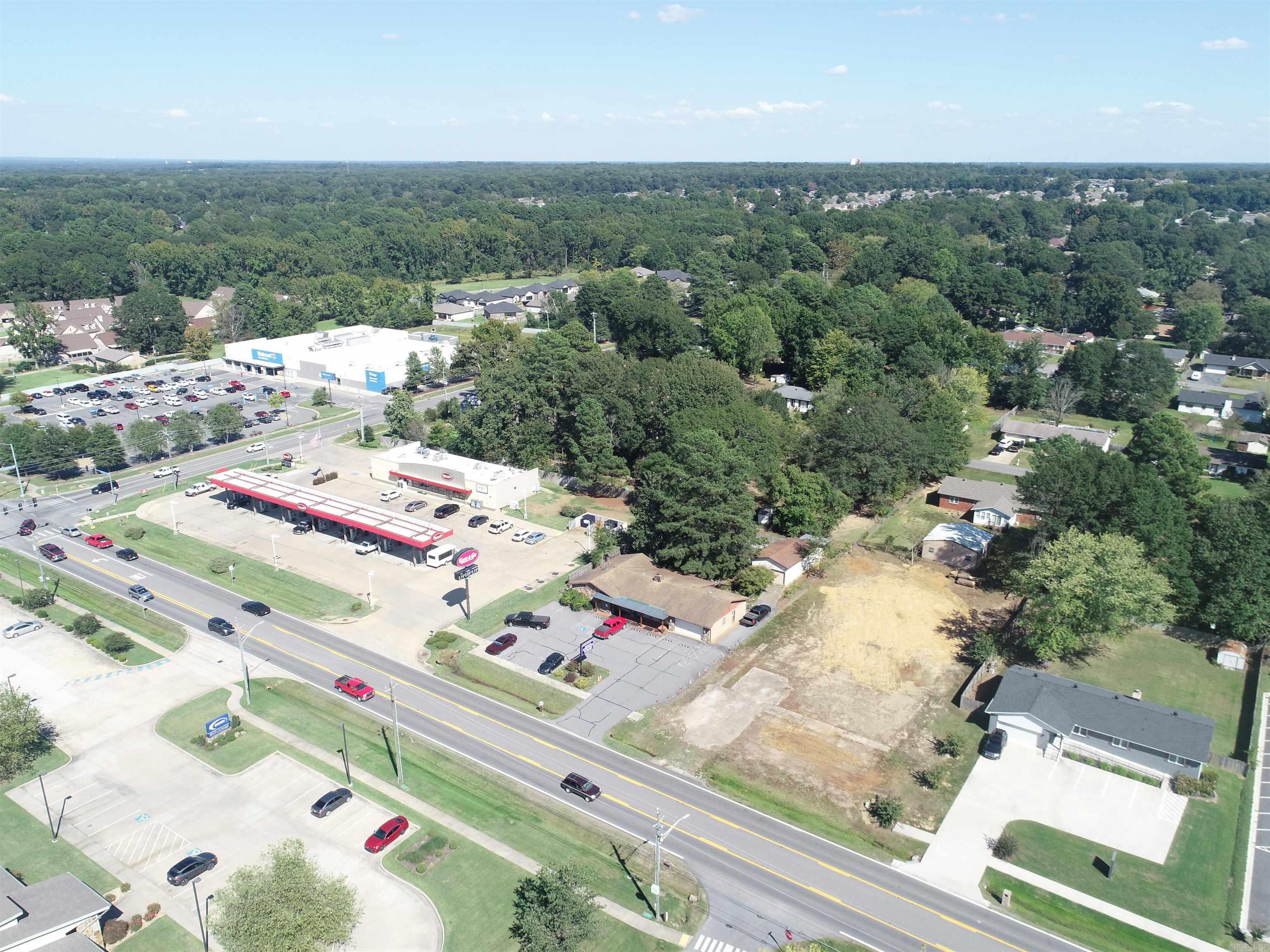 Cabot City Area - Commercial Sale