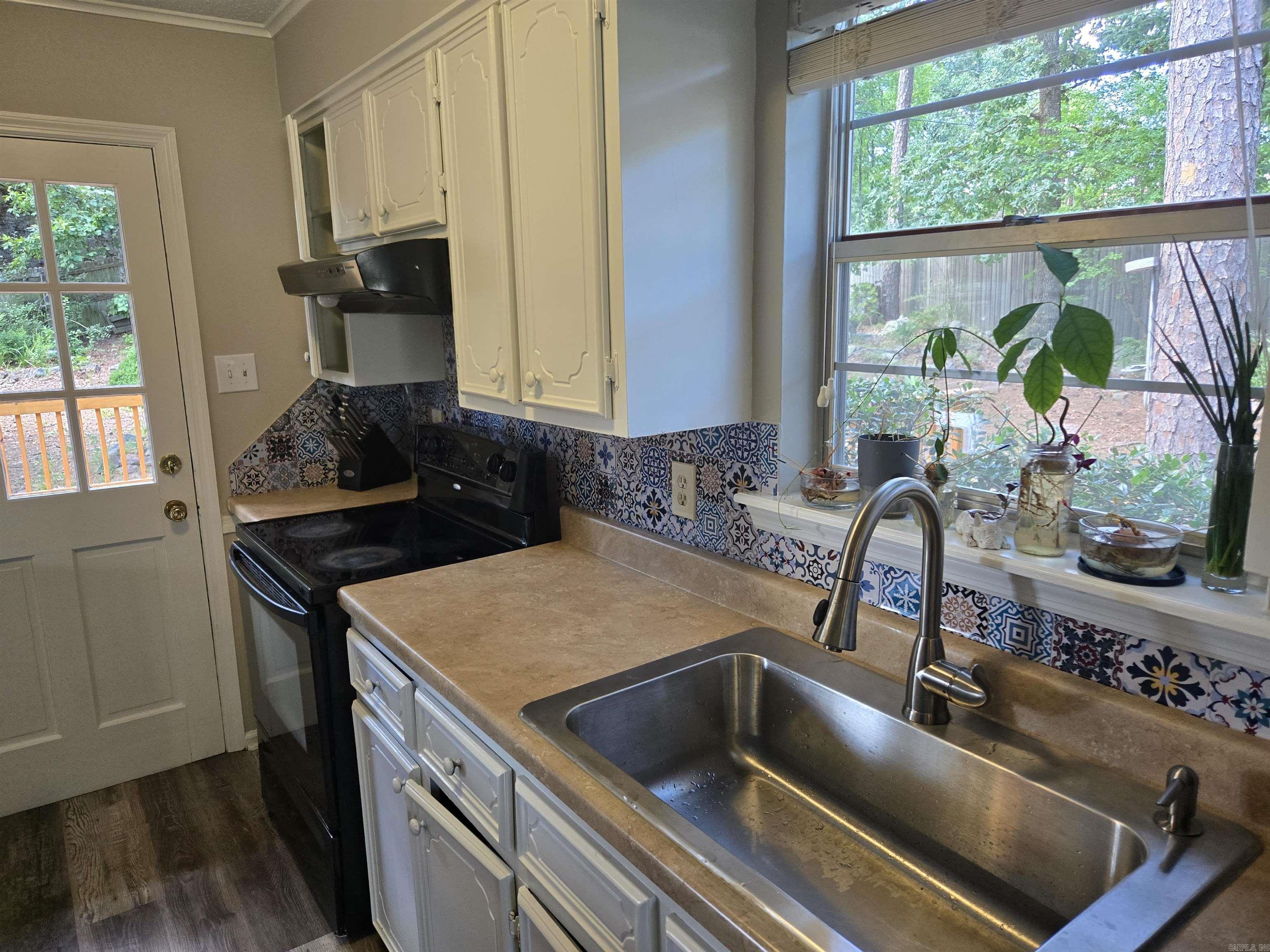PLEASANT VIEW - Residential
