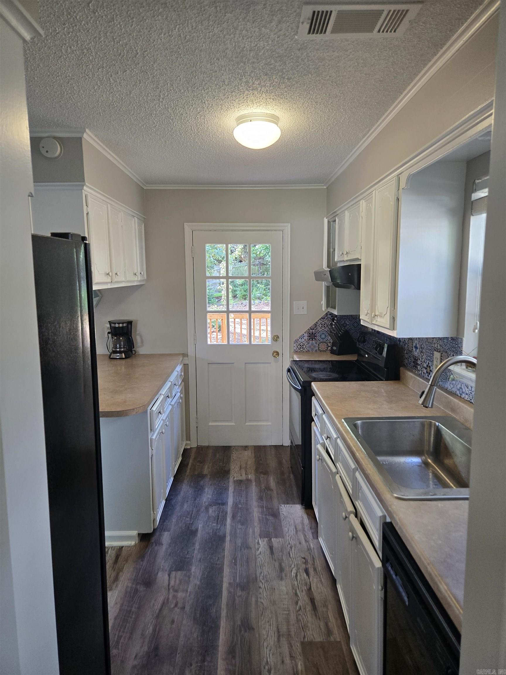 PLEASANT VIEW - Residential