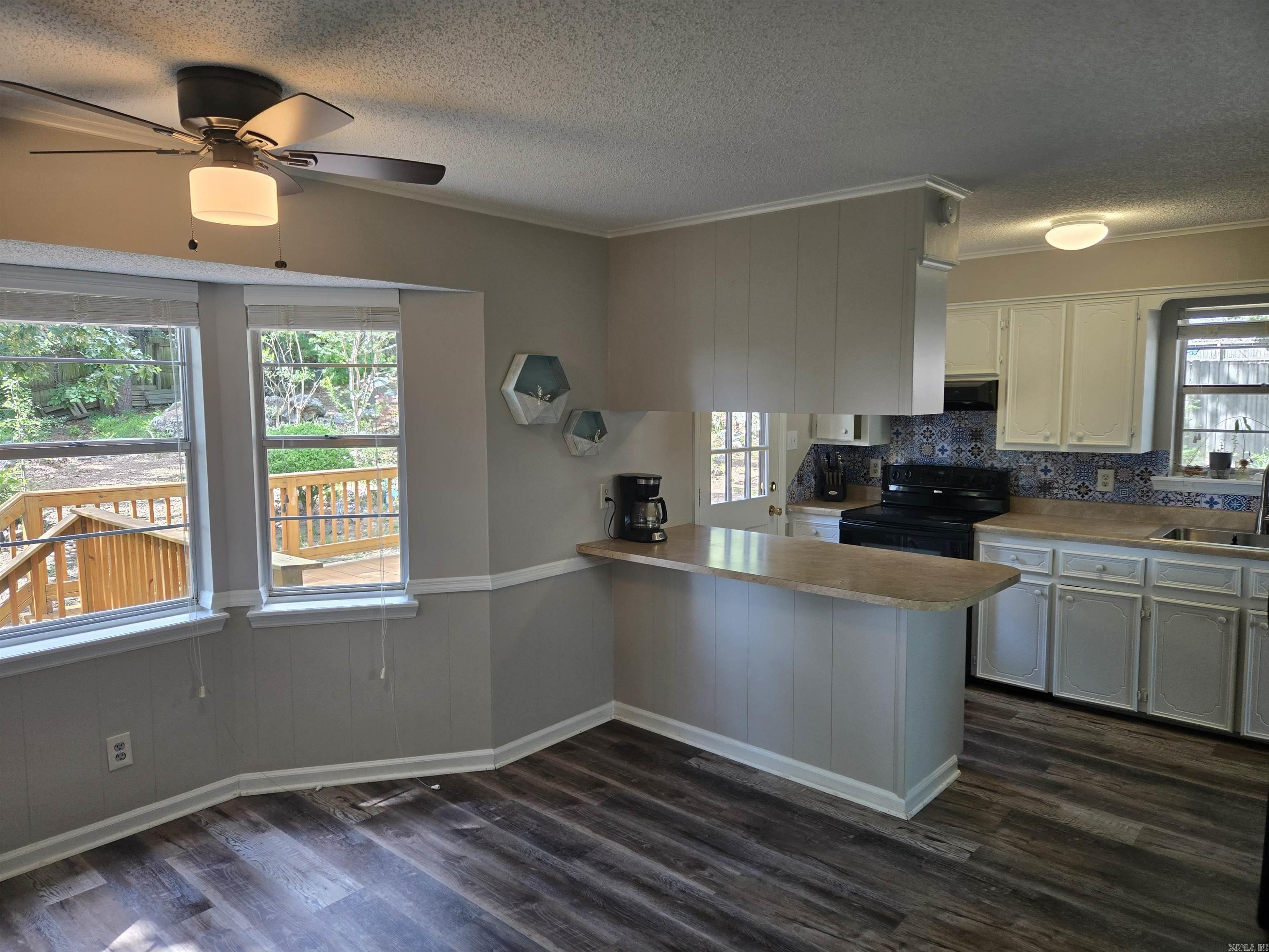 PLEASANT VIEW - Residential