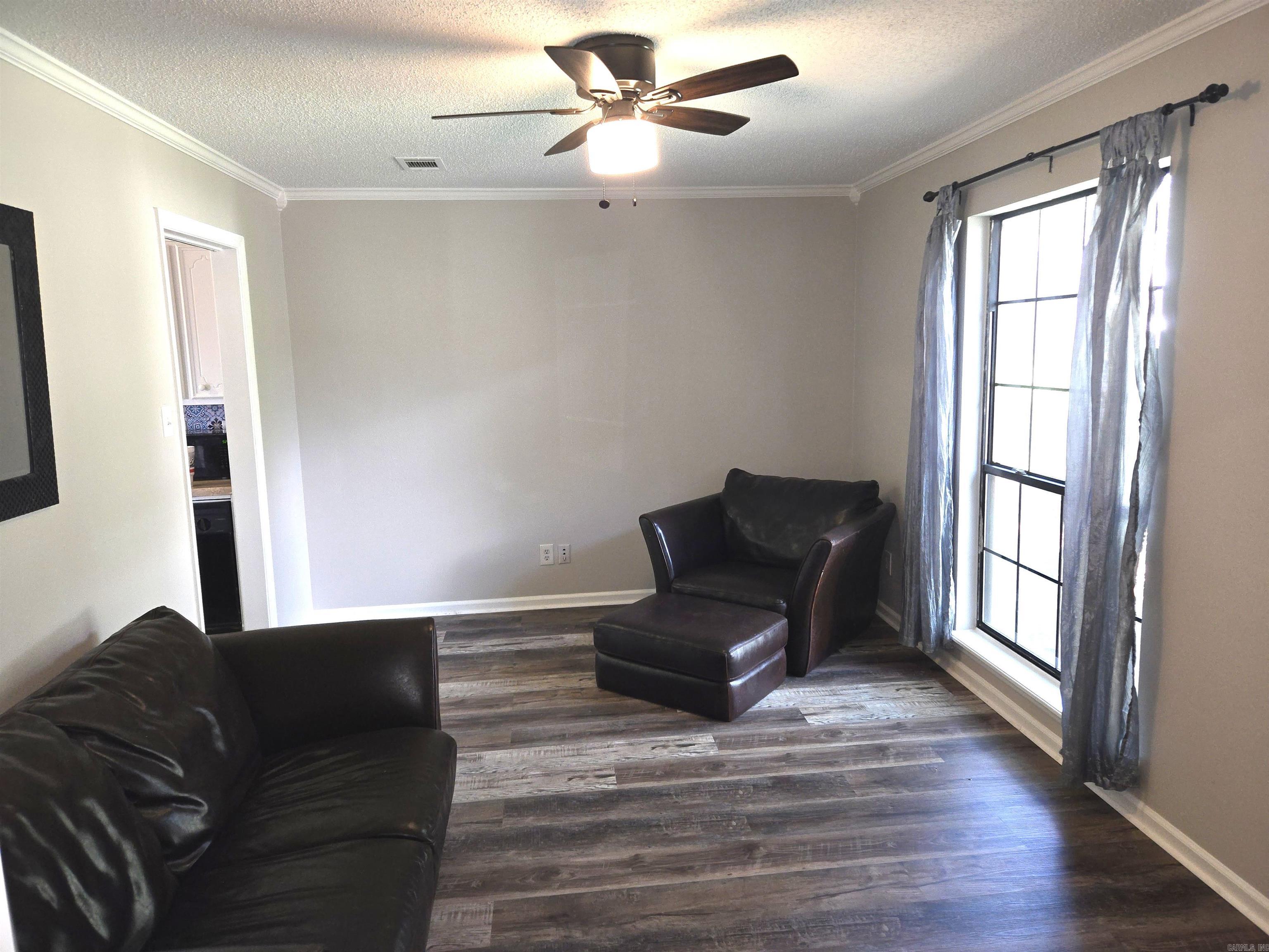 PLEASANT VIEW - Residential
