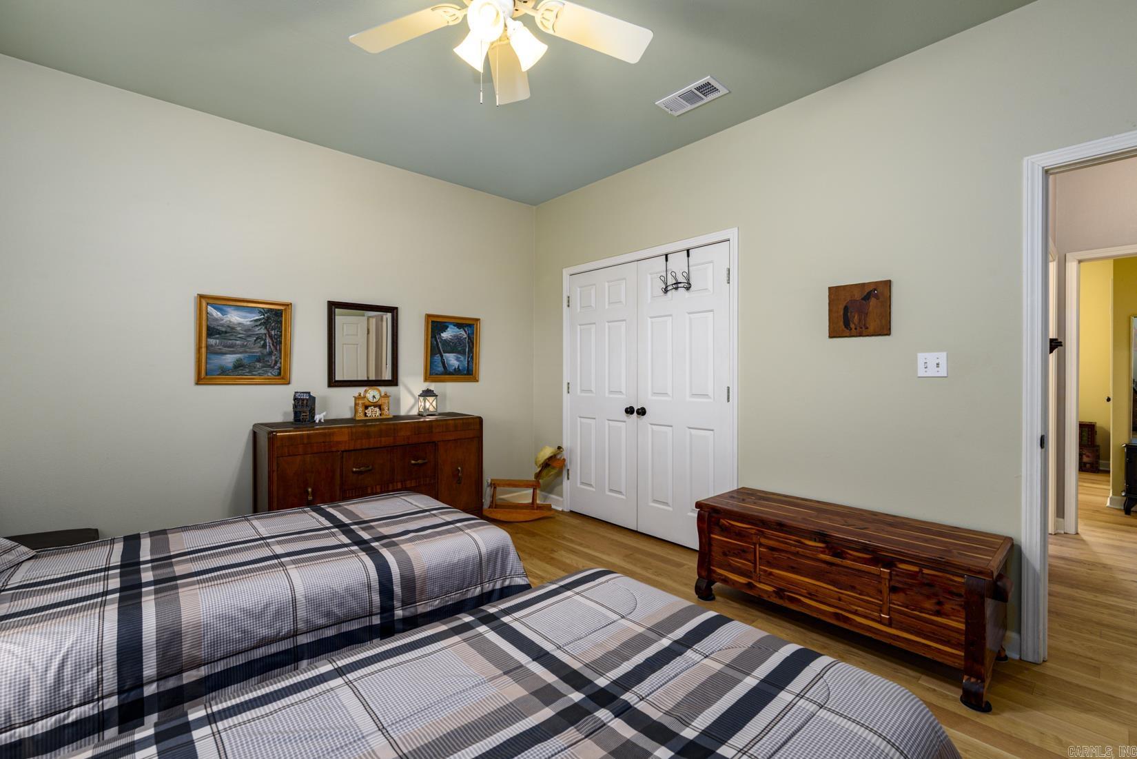 CHERRY CREEK ADDN - Residential