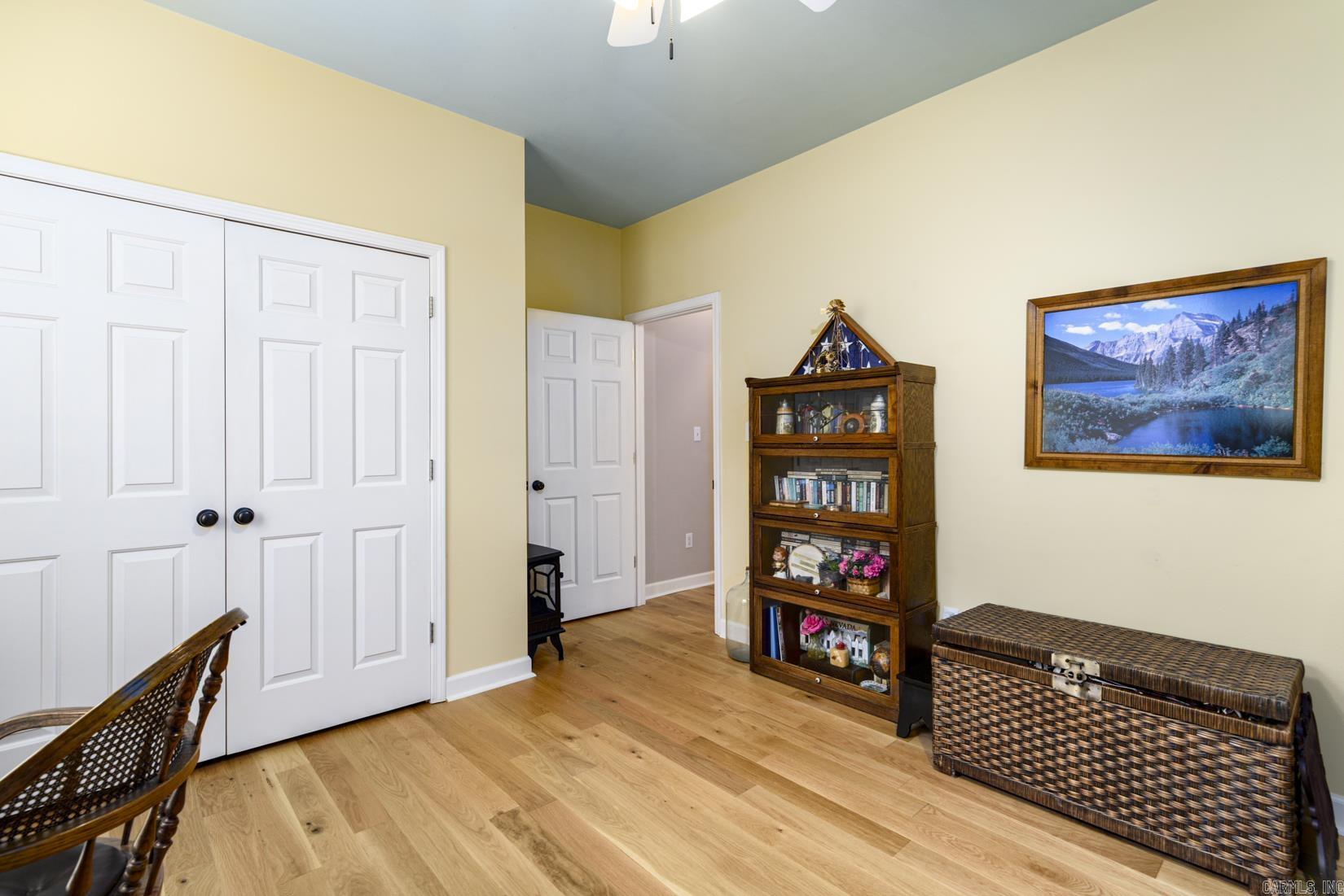 CHERRY CREEK ADDN - Residential