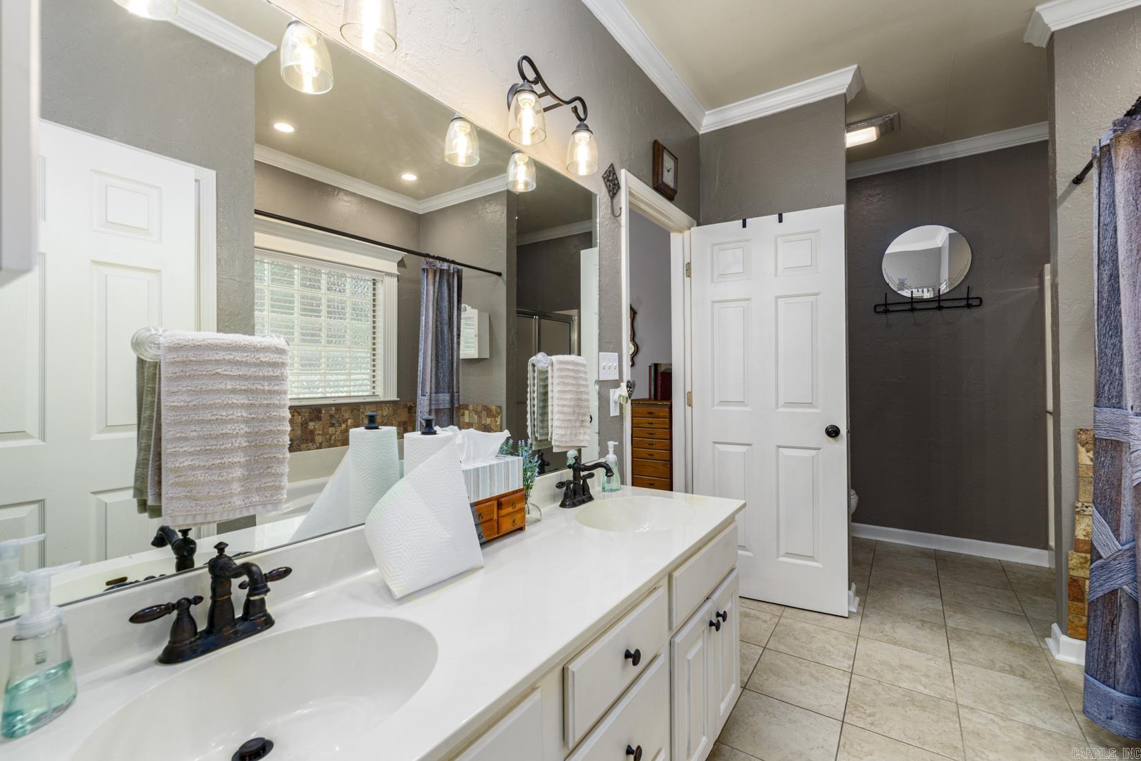 CHERRY CREEK ADDN - Residential