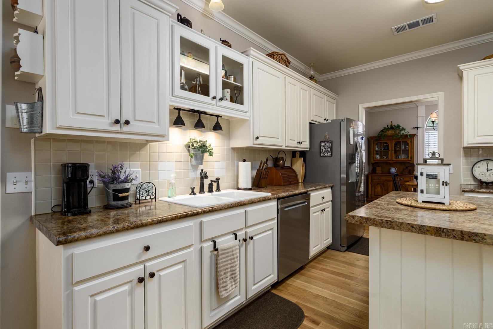 CHERRY CREEK ADDN - Residential