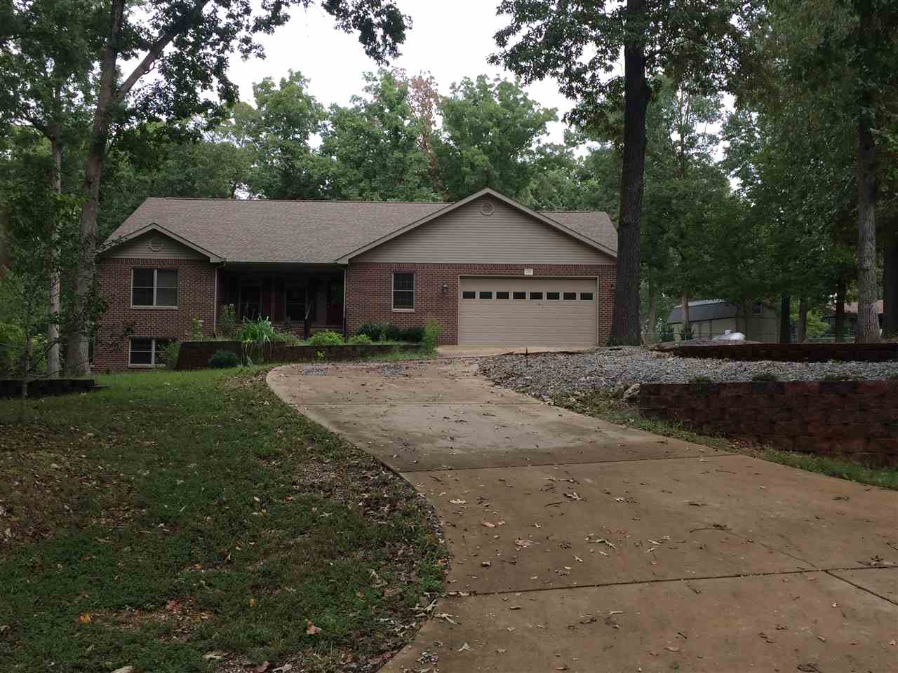 Excellent family or retirement home. Home offers a split-bedroom design with spacious rooms, a large garage with workshop, and large yard. This home would also suit the person working from home as it has two offices with built in cabinetry. A must see.