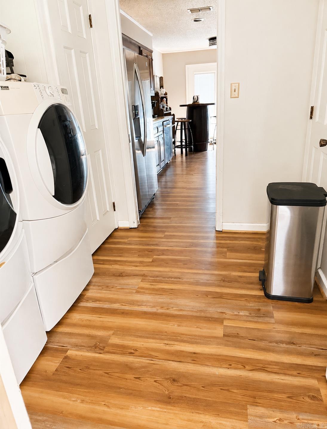LEEWOOD ADDN - Residential