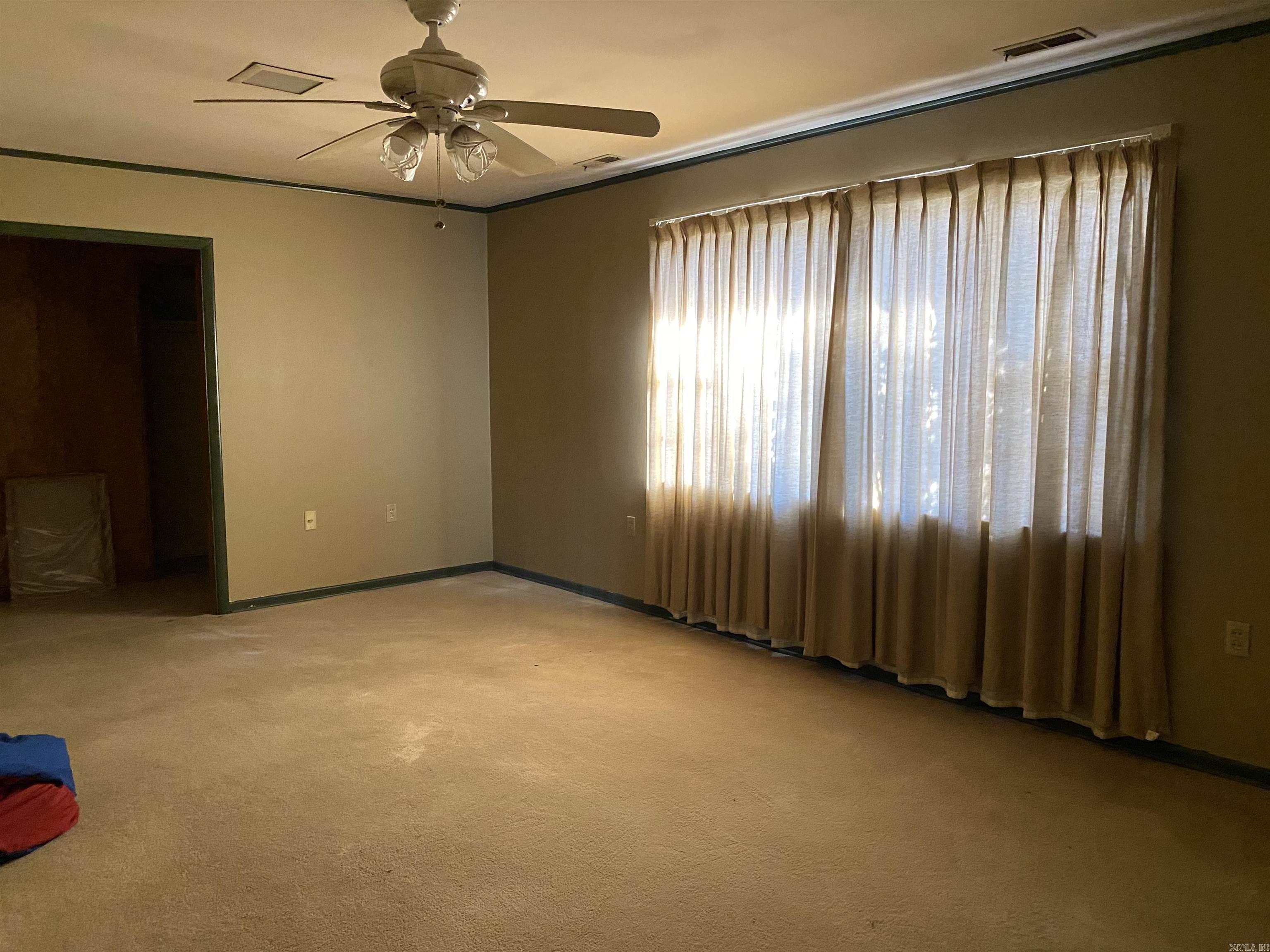 Merrifield & Lambert - Residential