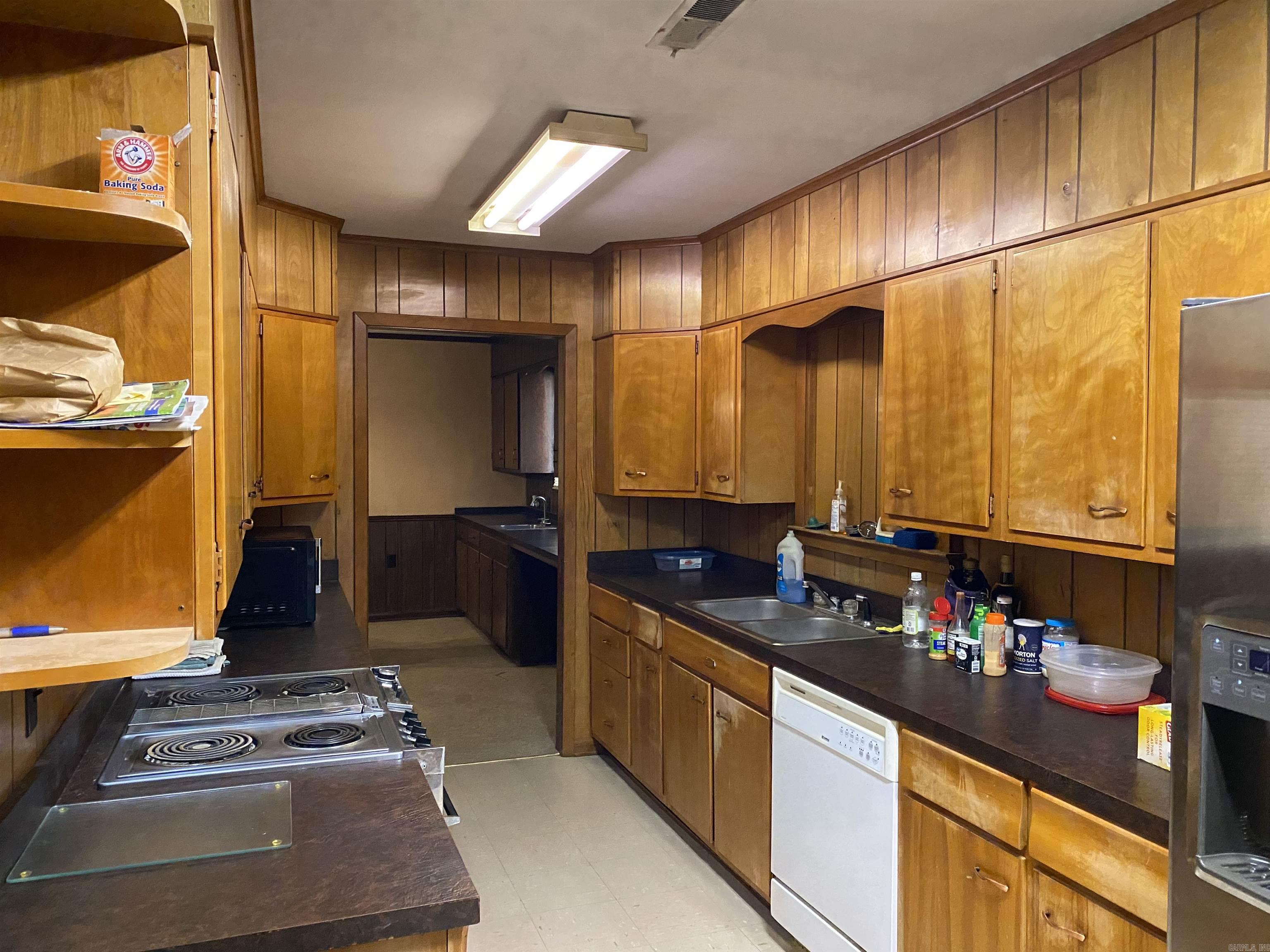 Merrifield & Lambert - Residential