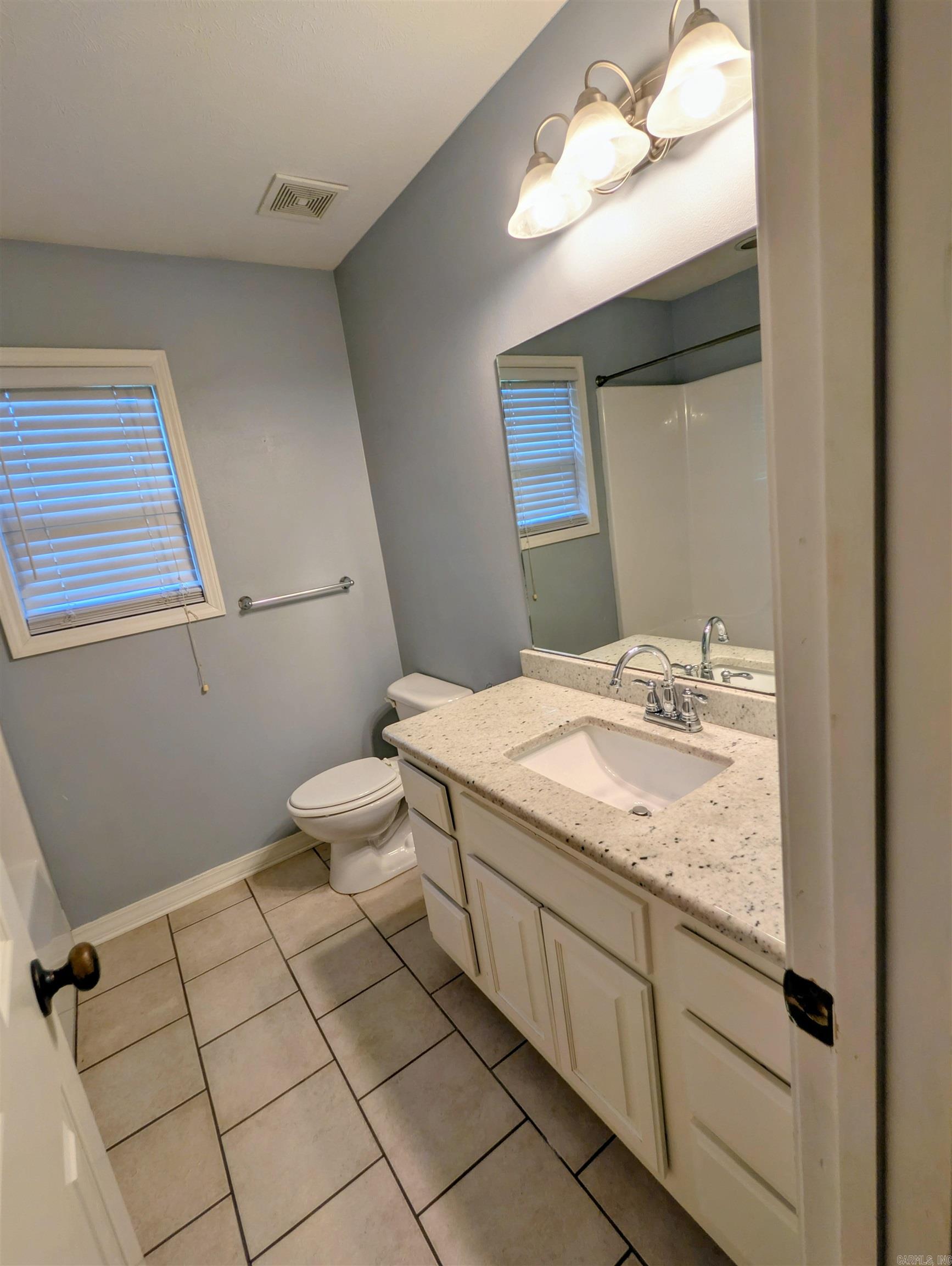 SKYLINE MEADOWS - Residential