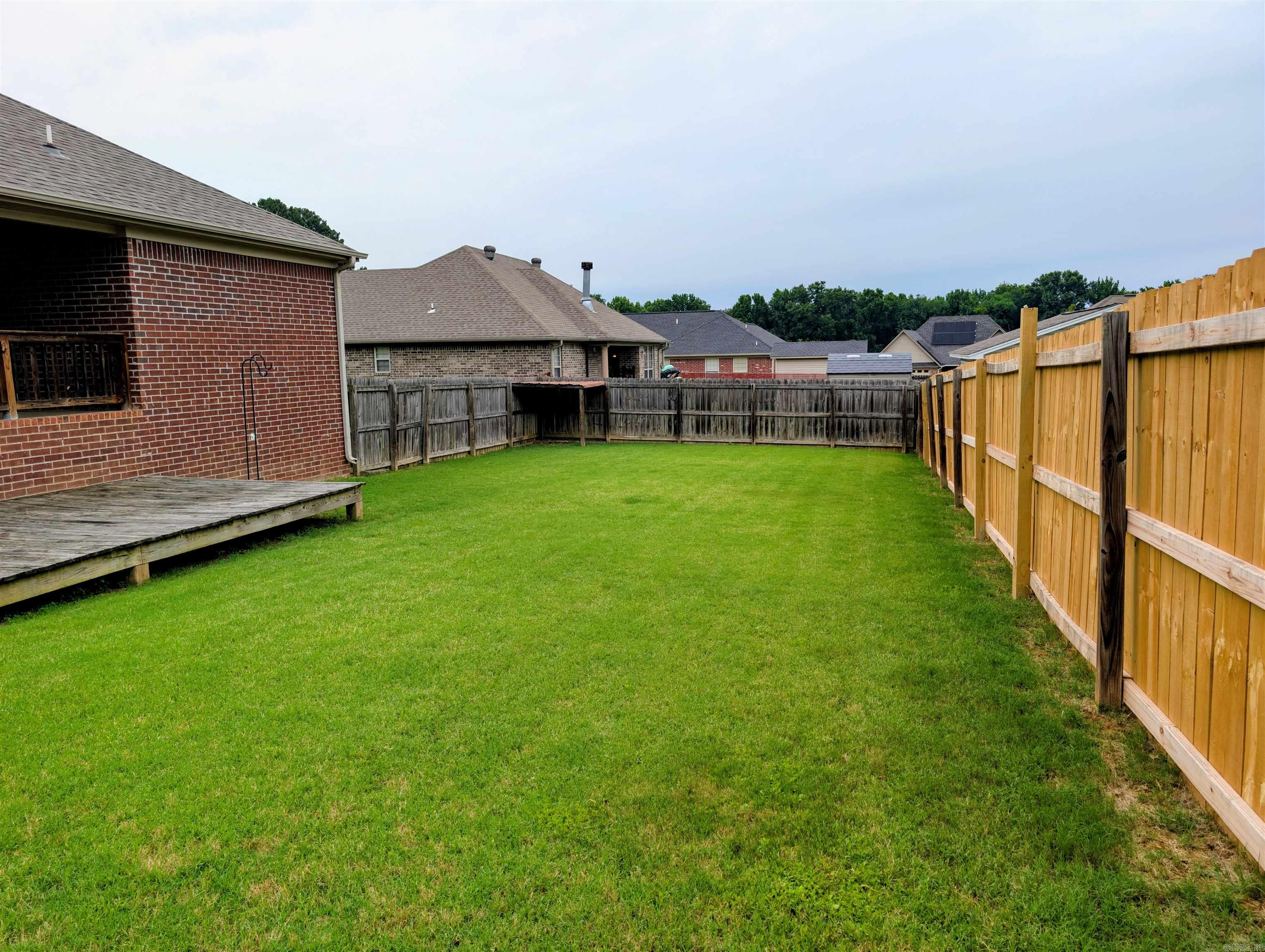 SKYLINE MEADOWS - Residential