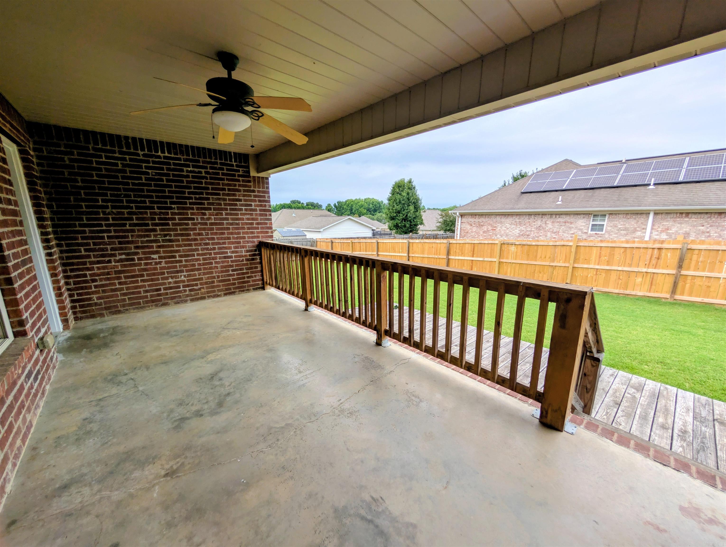 SKYLINE MEADOWS - Residential