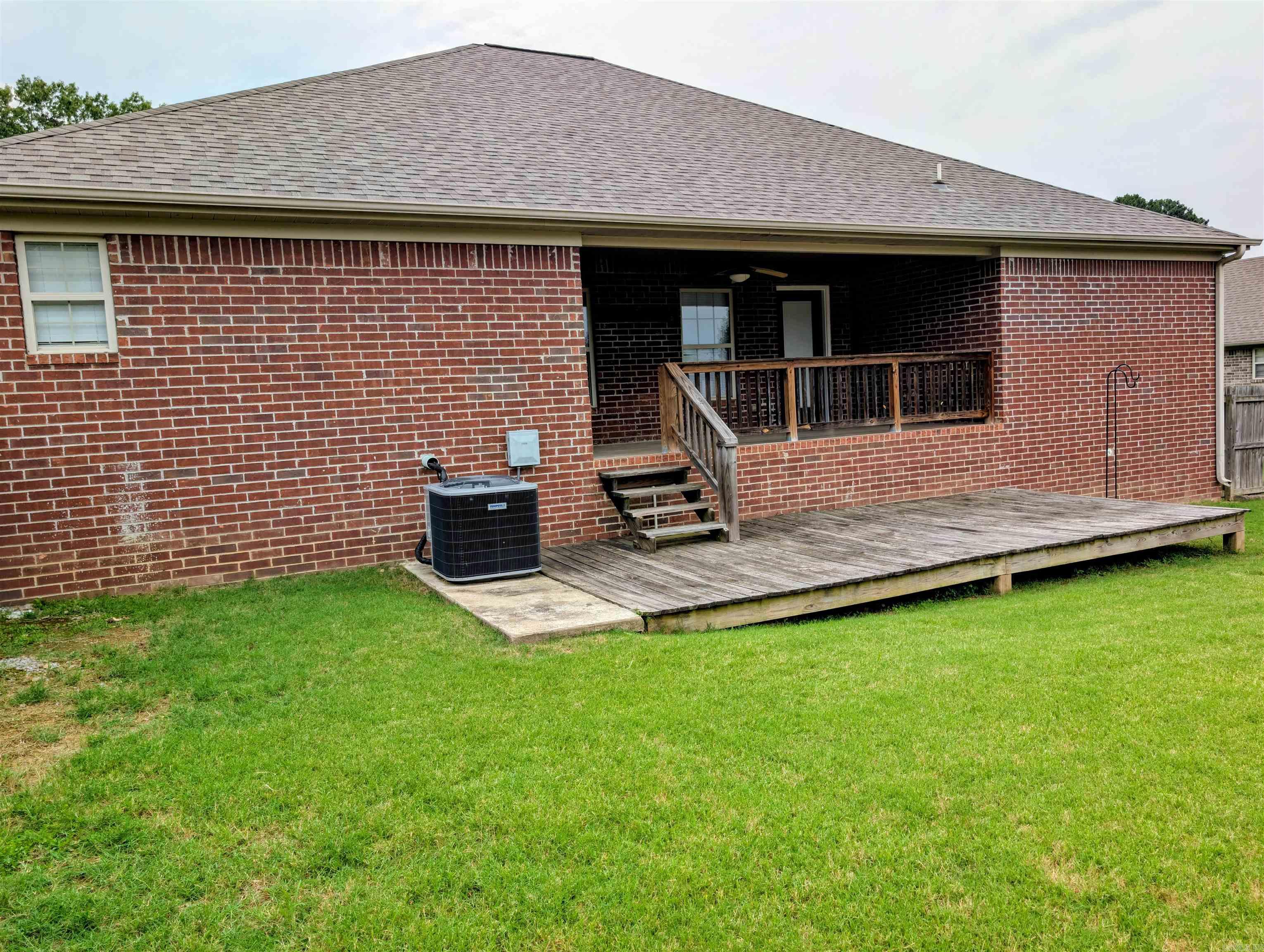 SKYLINE MEADOWS - Residential