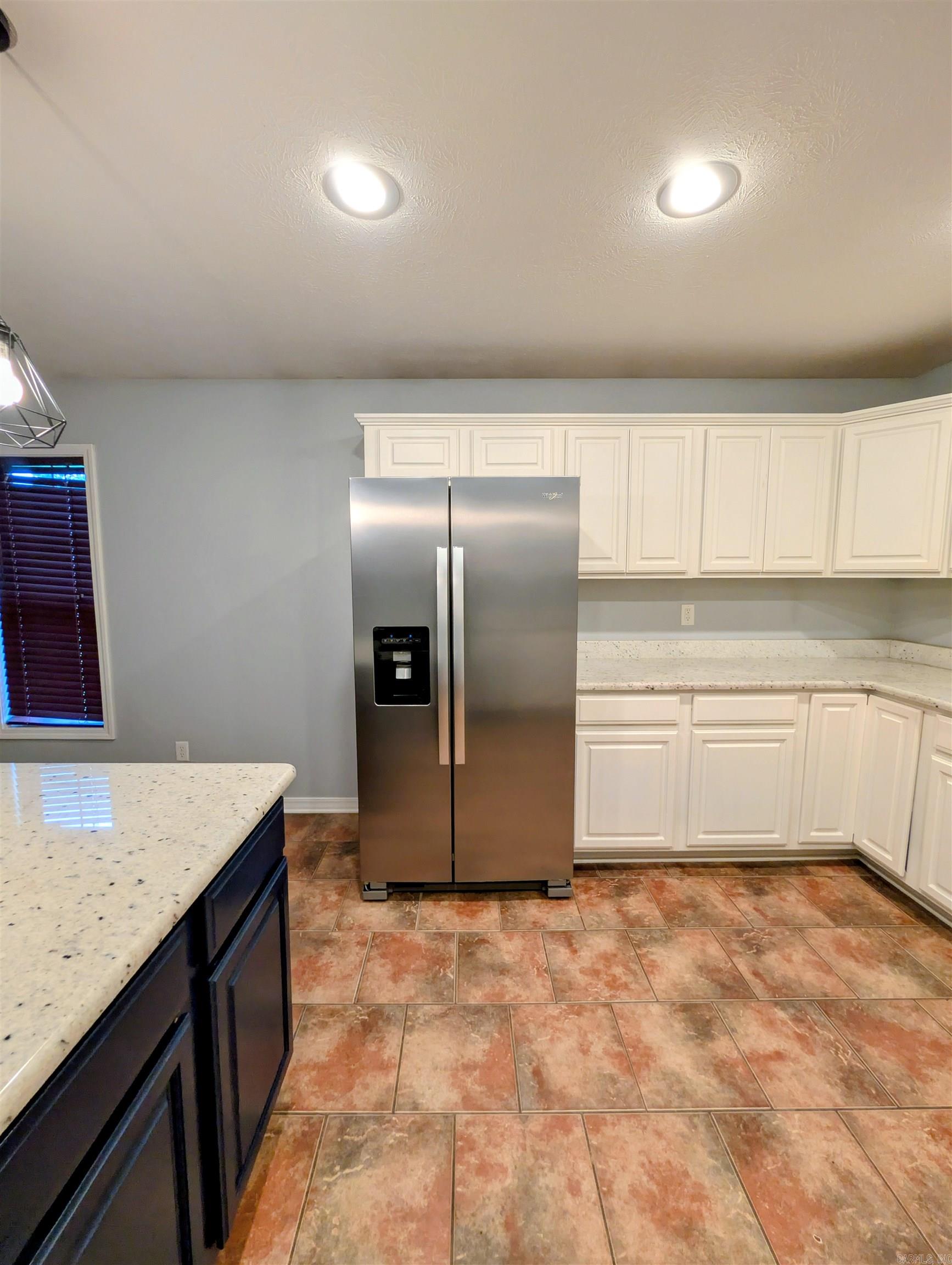 SKYLINE MEADOWS - Residential