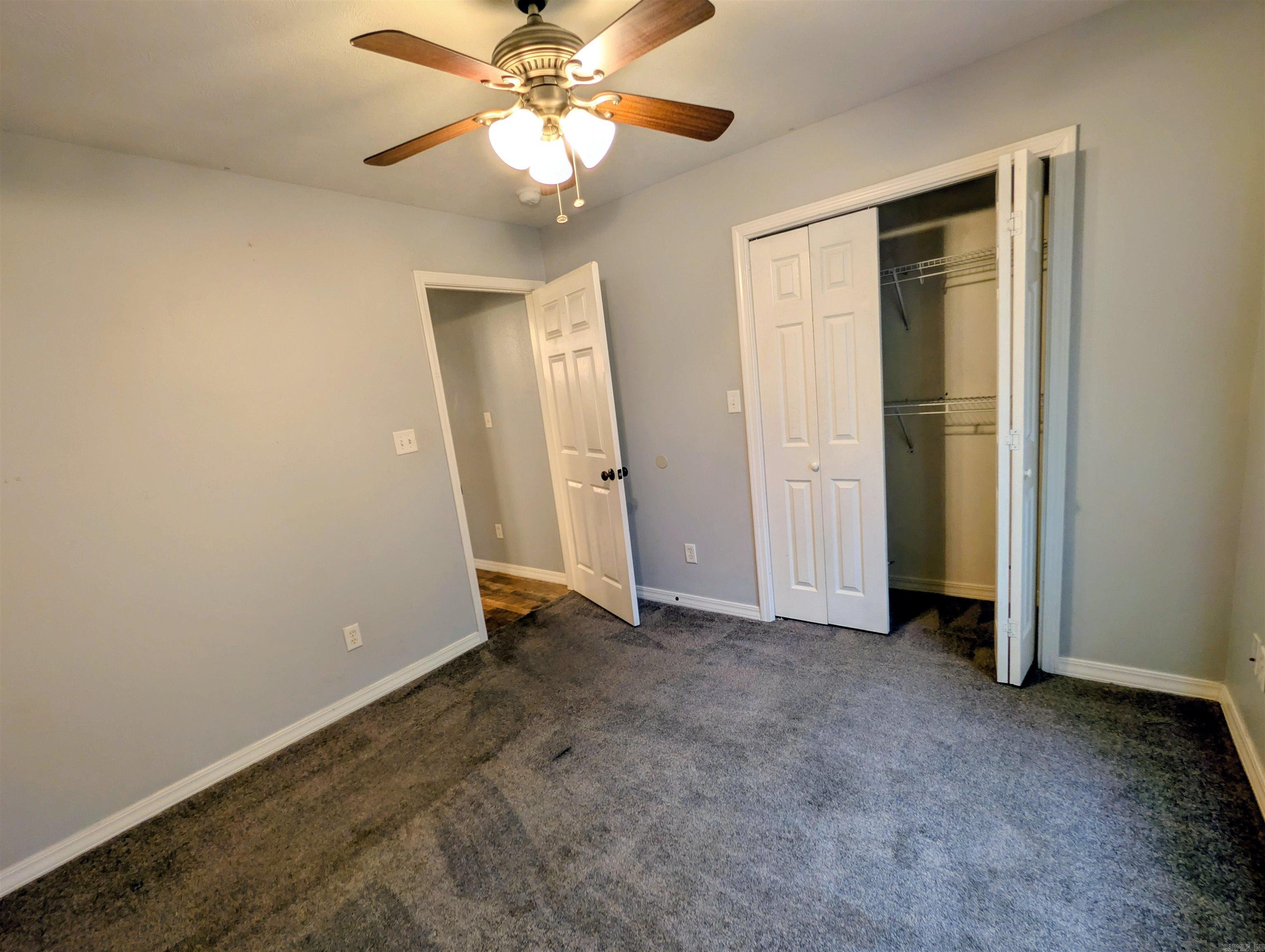 SKYLINE MEADOWS - Residential