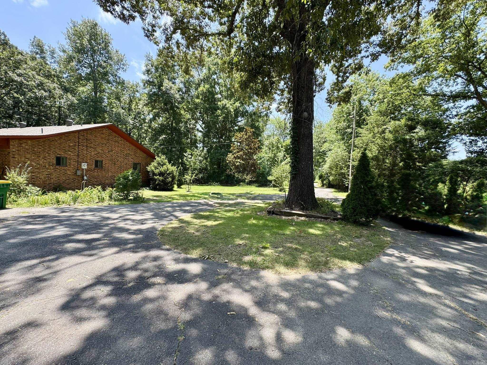 WYLDE WOOD VILL - Residential