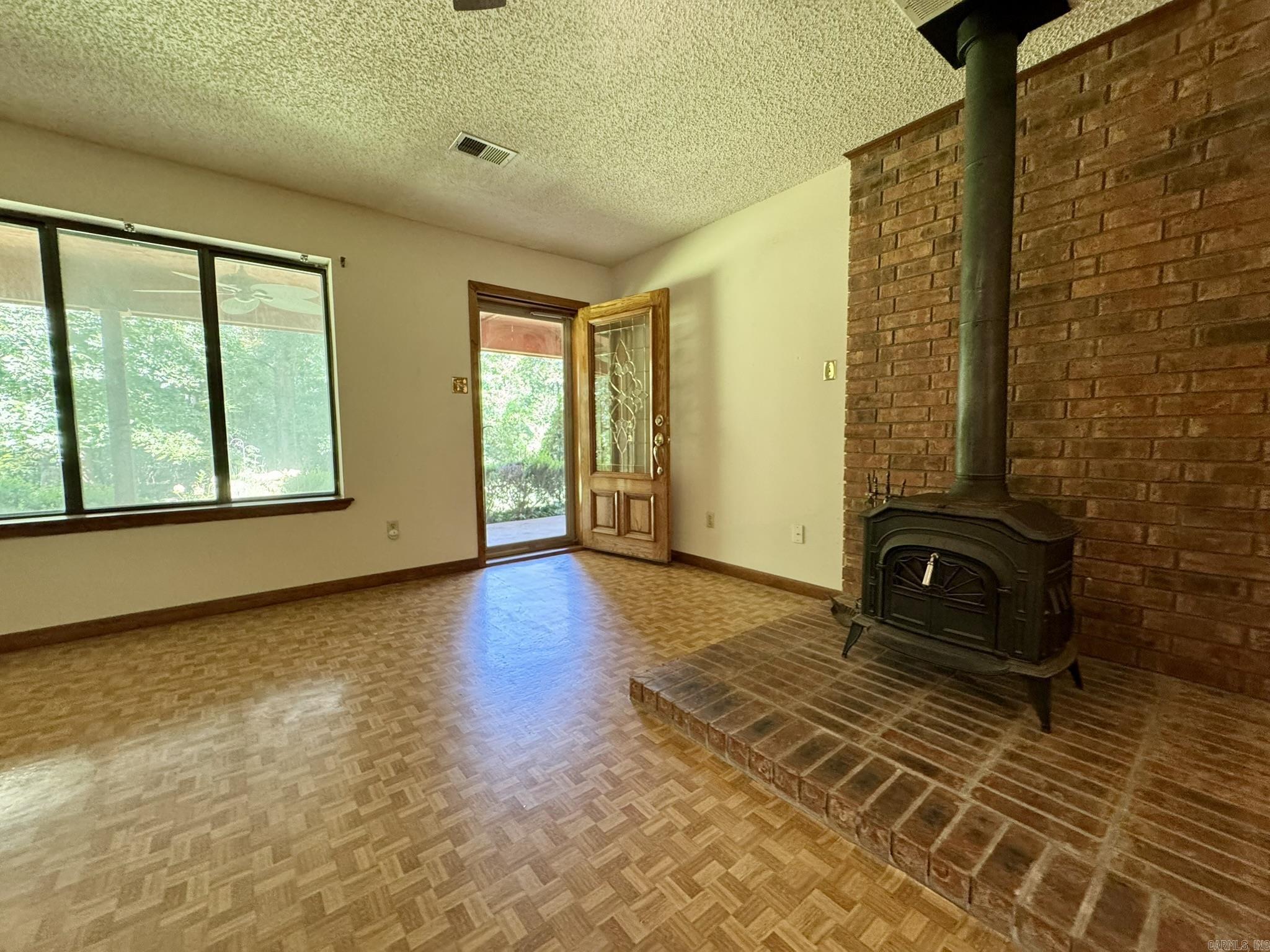 WYLDE WOOD VILL - Residential