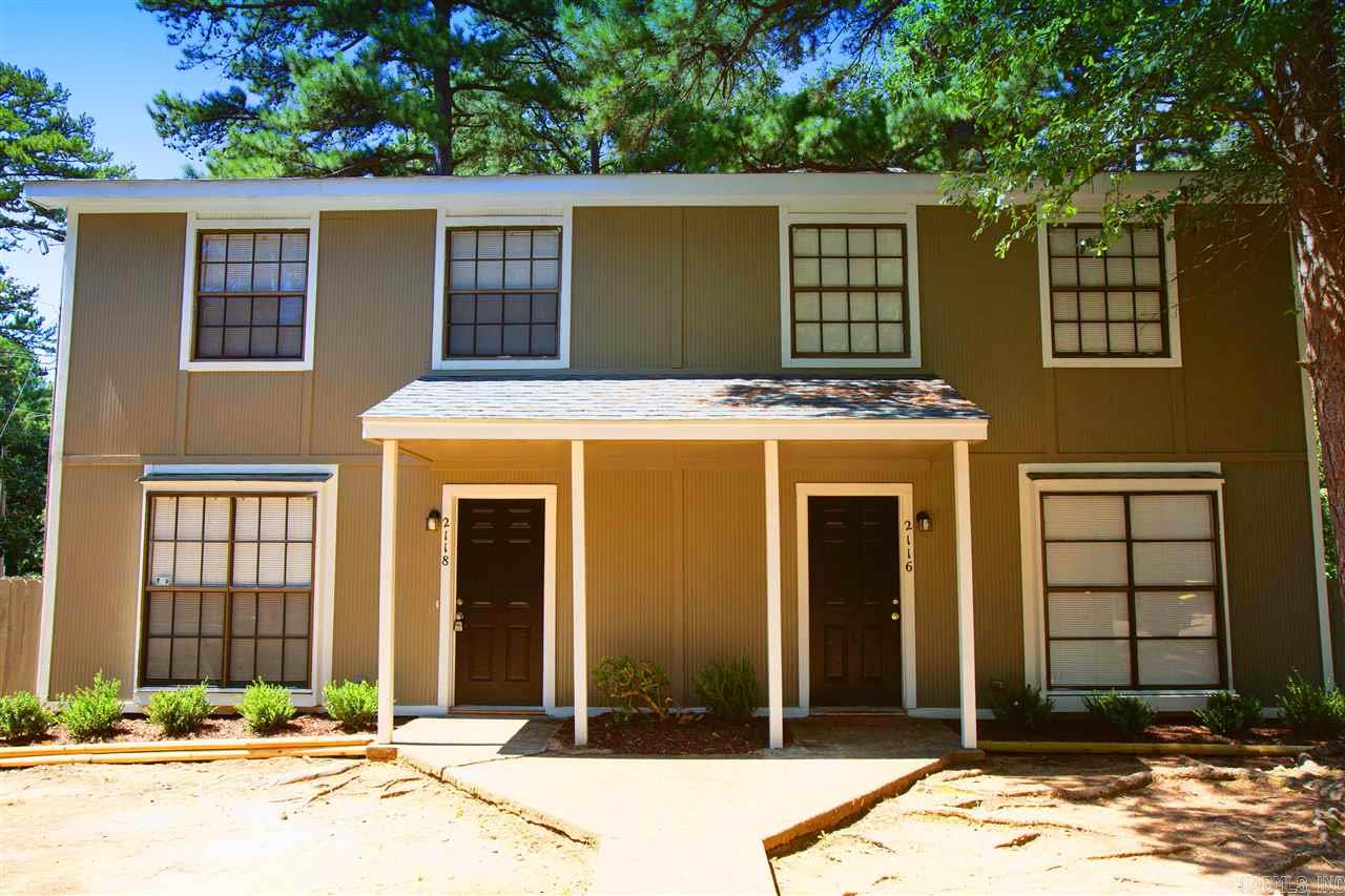 Newly renovated townhouse in Little Rock ! Come check out this 2bd/1.5ba  townhouse is located on a cul de sac street . New flooring and paint through out . New kitchen and appliances. small storage room just out the back door. This property is located in a good location close to shopping and dining !!  Move in ready !!