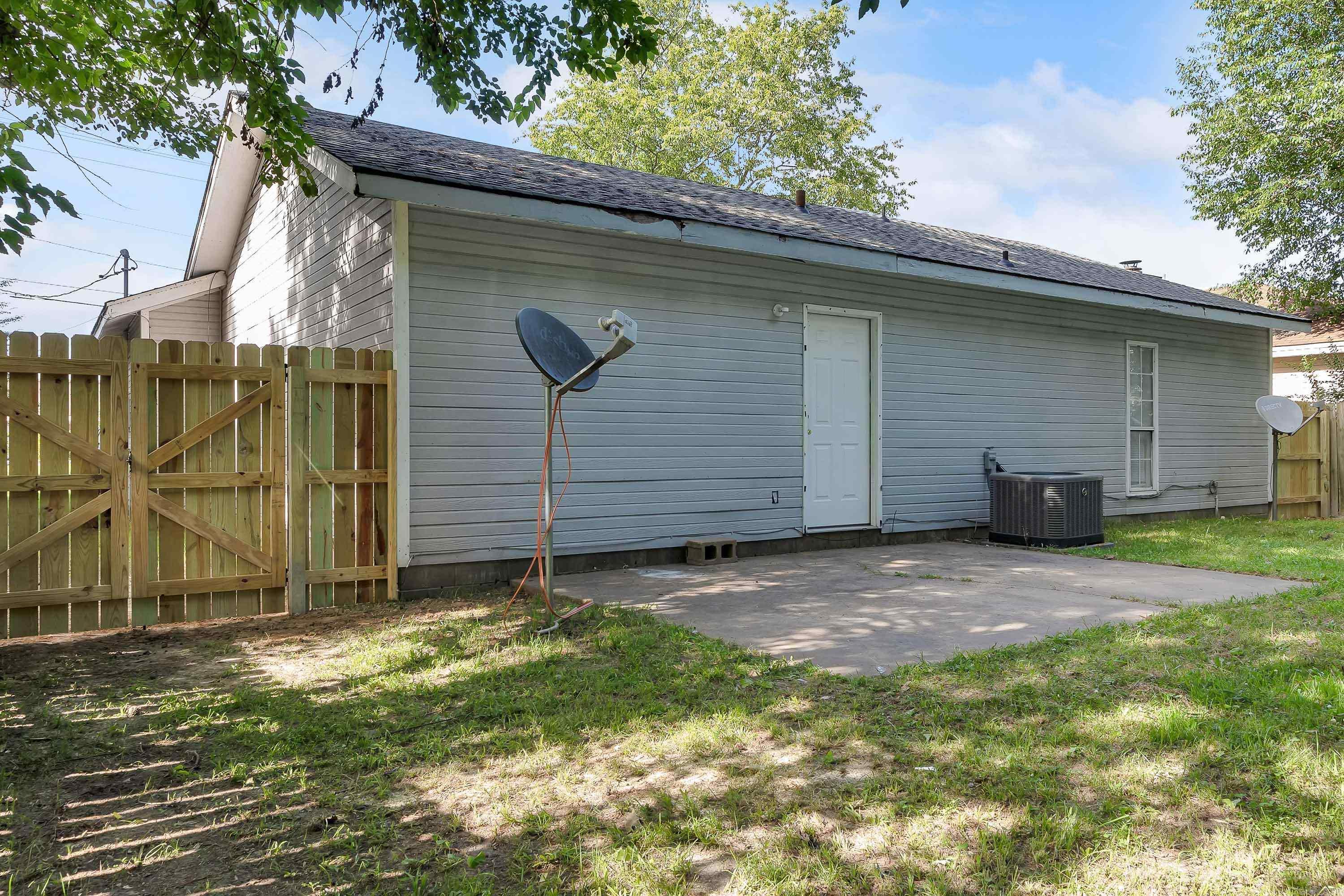 MEADOW BROOK ADDN - Residential