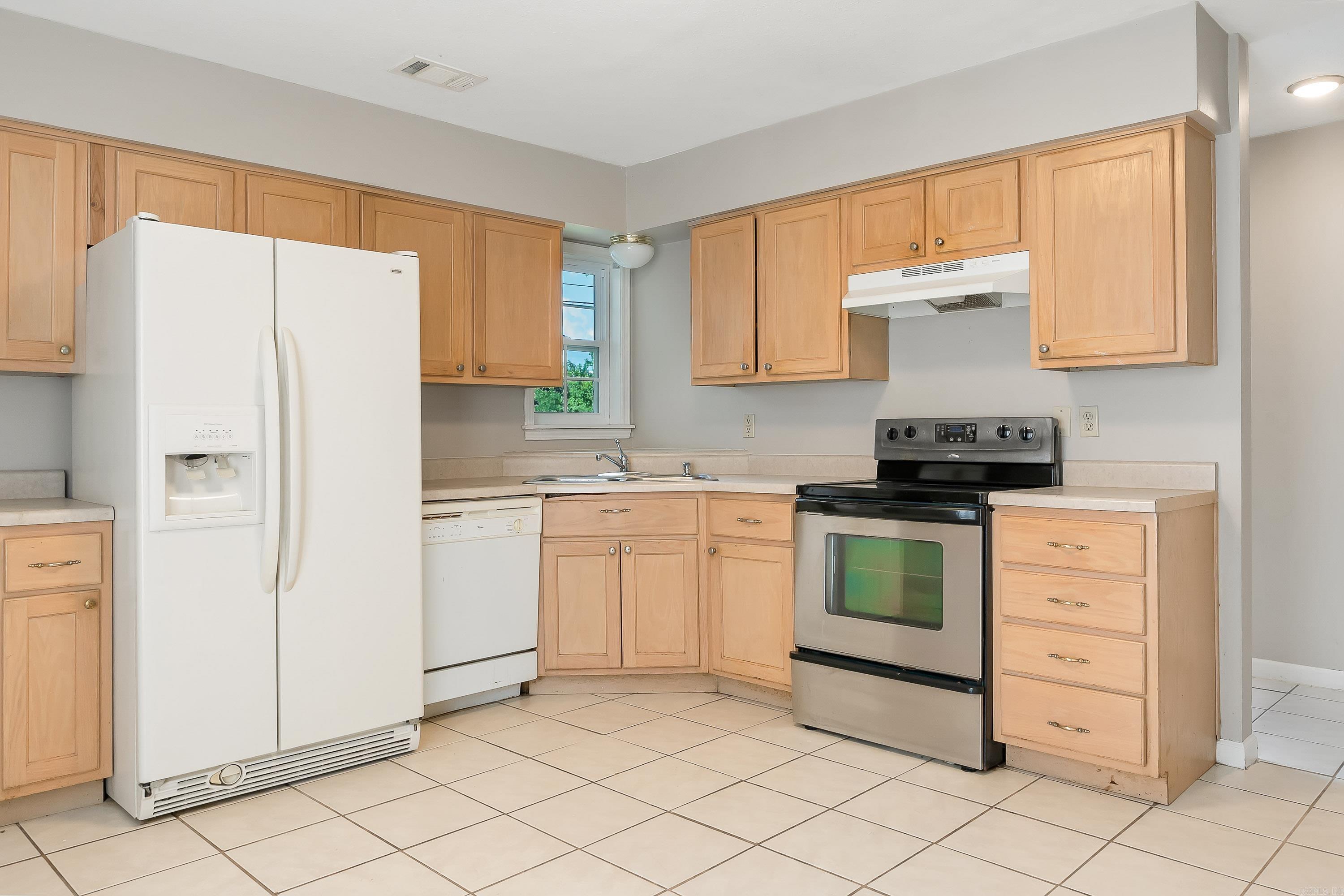 MEADOW BROOK ADDN - Residential