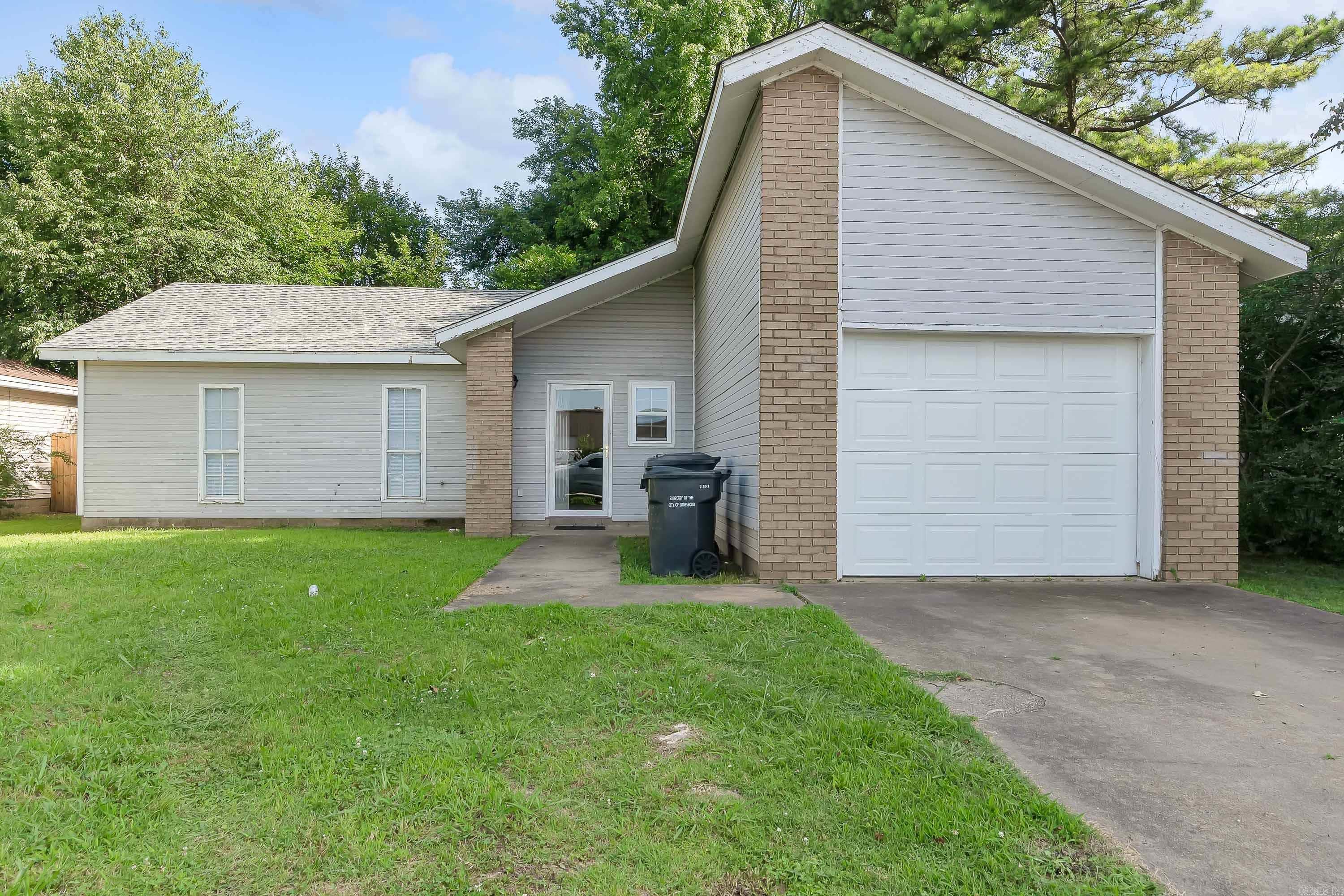 MEADOW BROOK ADDN - Residential