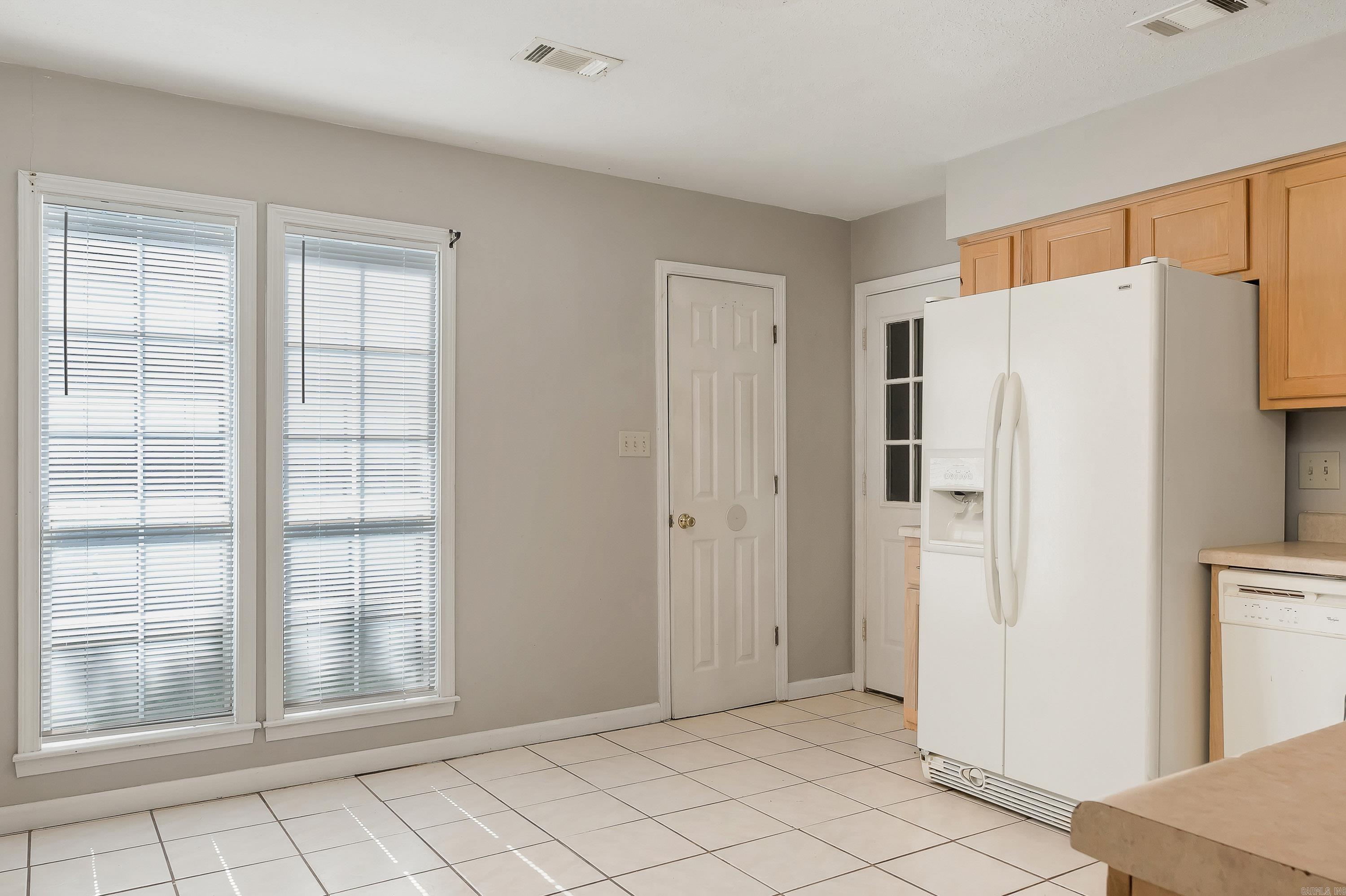 MEADOW BROOK ADDN - Residential