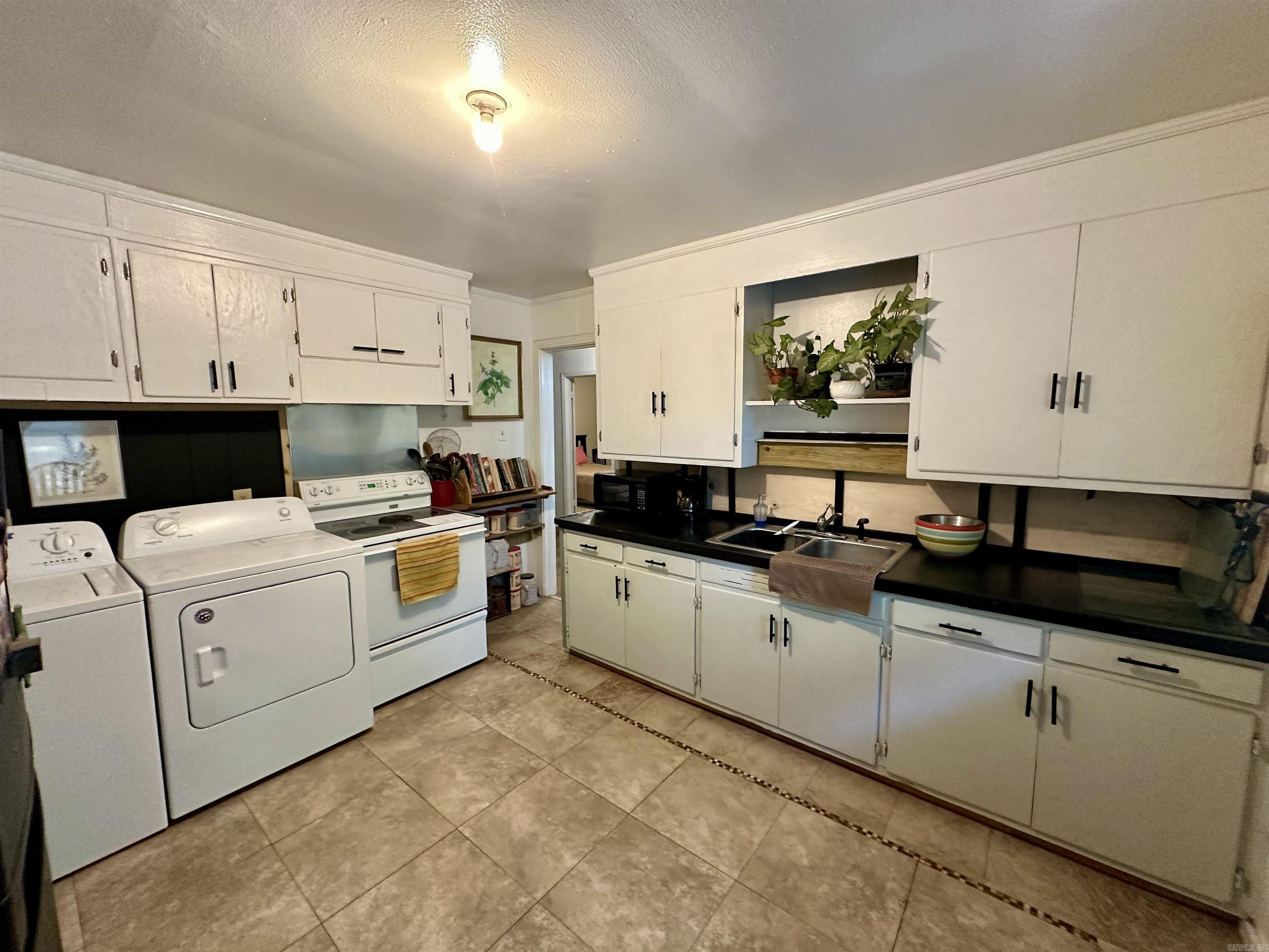 WELCH DUNN CO ADD - Residential